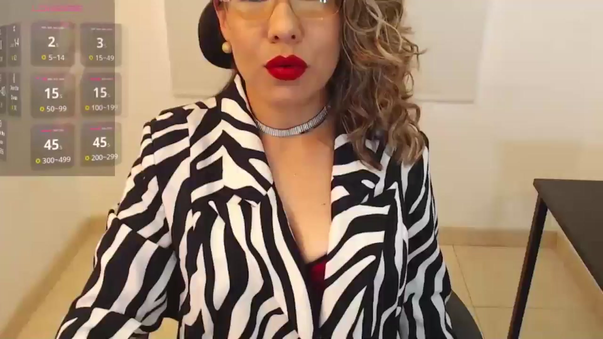 Gallery image thumbnail from office_secret's myfreecams stream on, 09/29/2025, 18:11 image 1 of 20