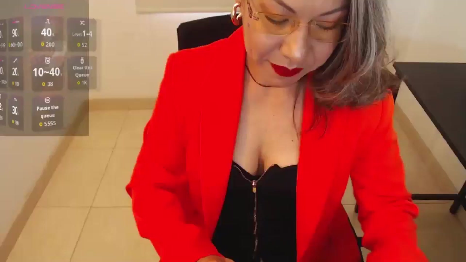 Gallery image thumbnail from office_secret's myfreecams stream on, 10/02/2025, 17:34 image 7 of 20