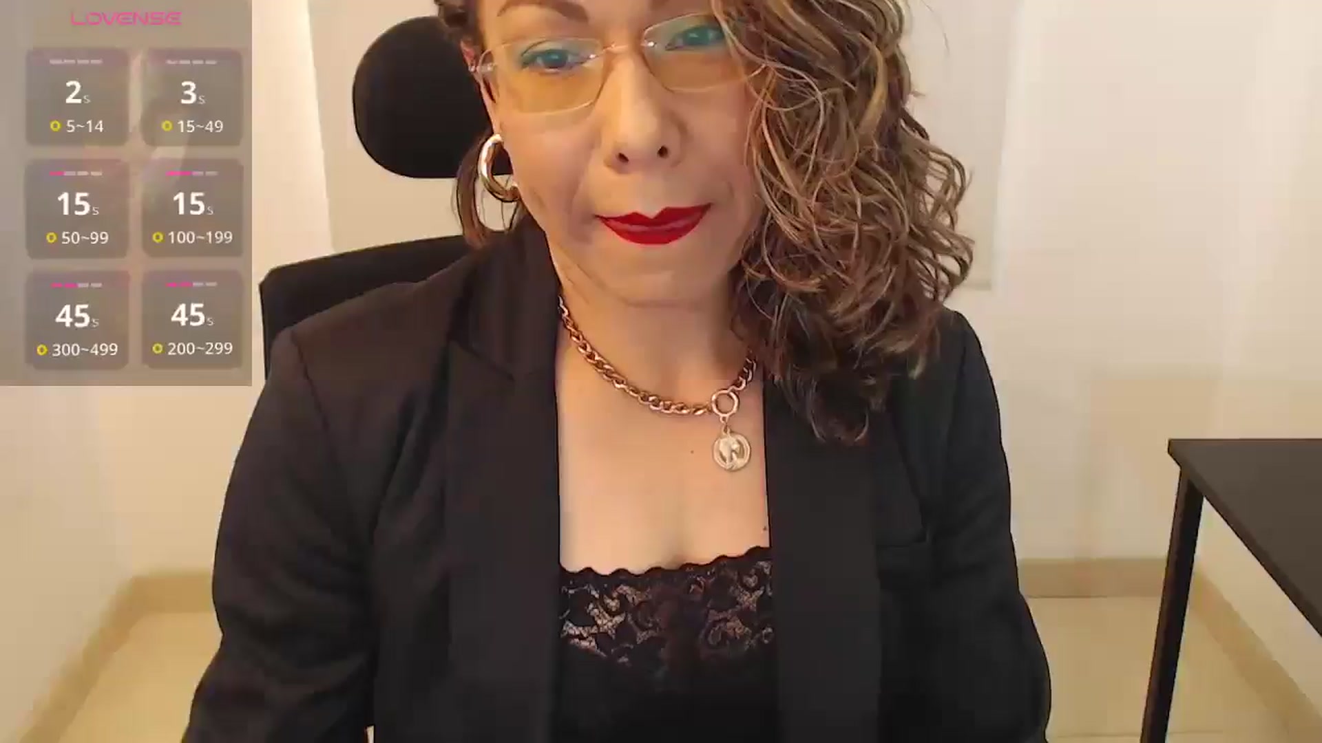 Gallery image thumbnail from office_secret's myfreecams stream on, 10/06/2025, 17:42 image 1 of 20