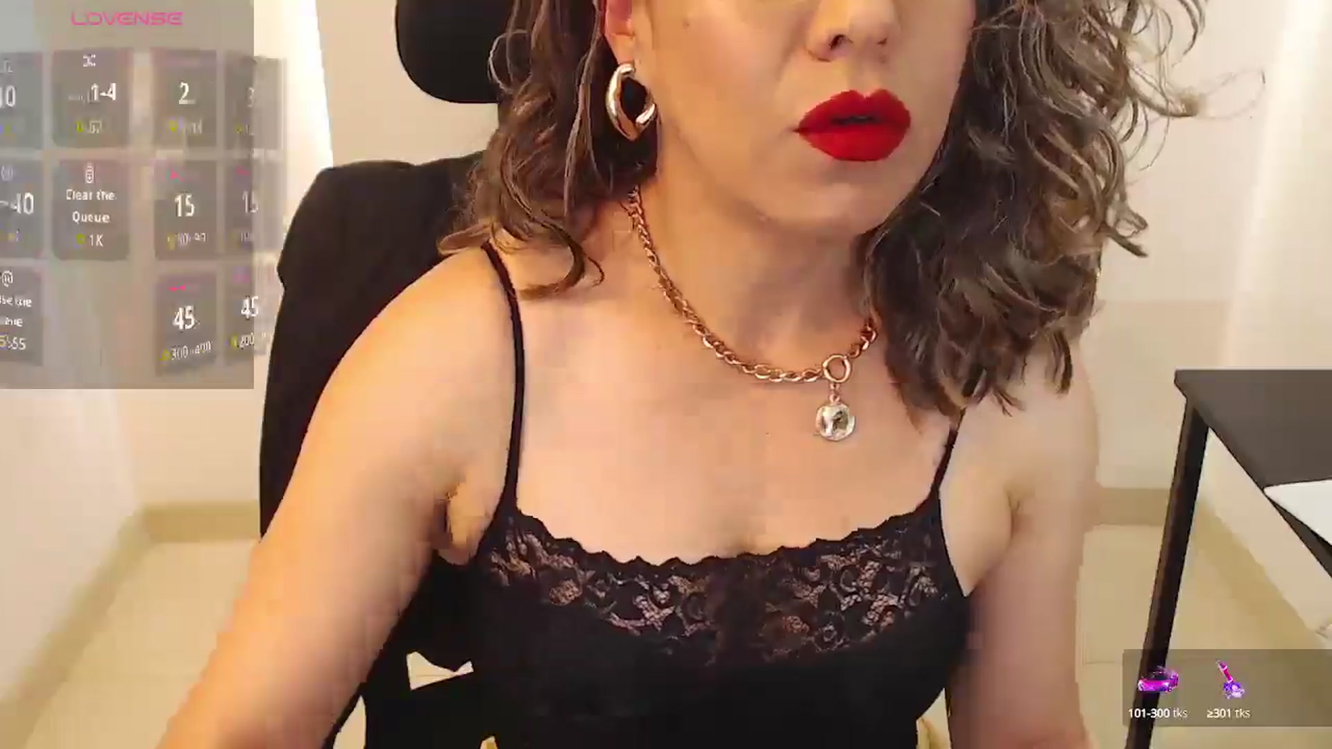 Gallery image thumbnail from office_secret's myfreecams stream on, 10/06/2025, 17:42 image 7 of 20