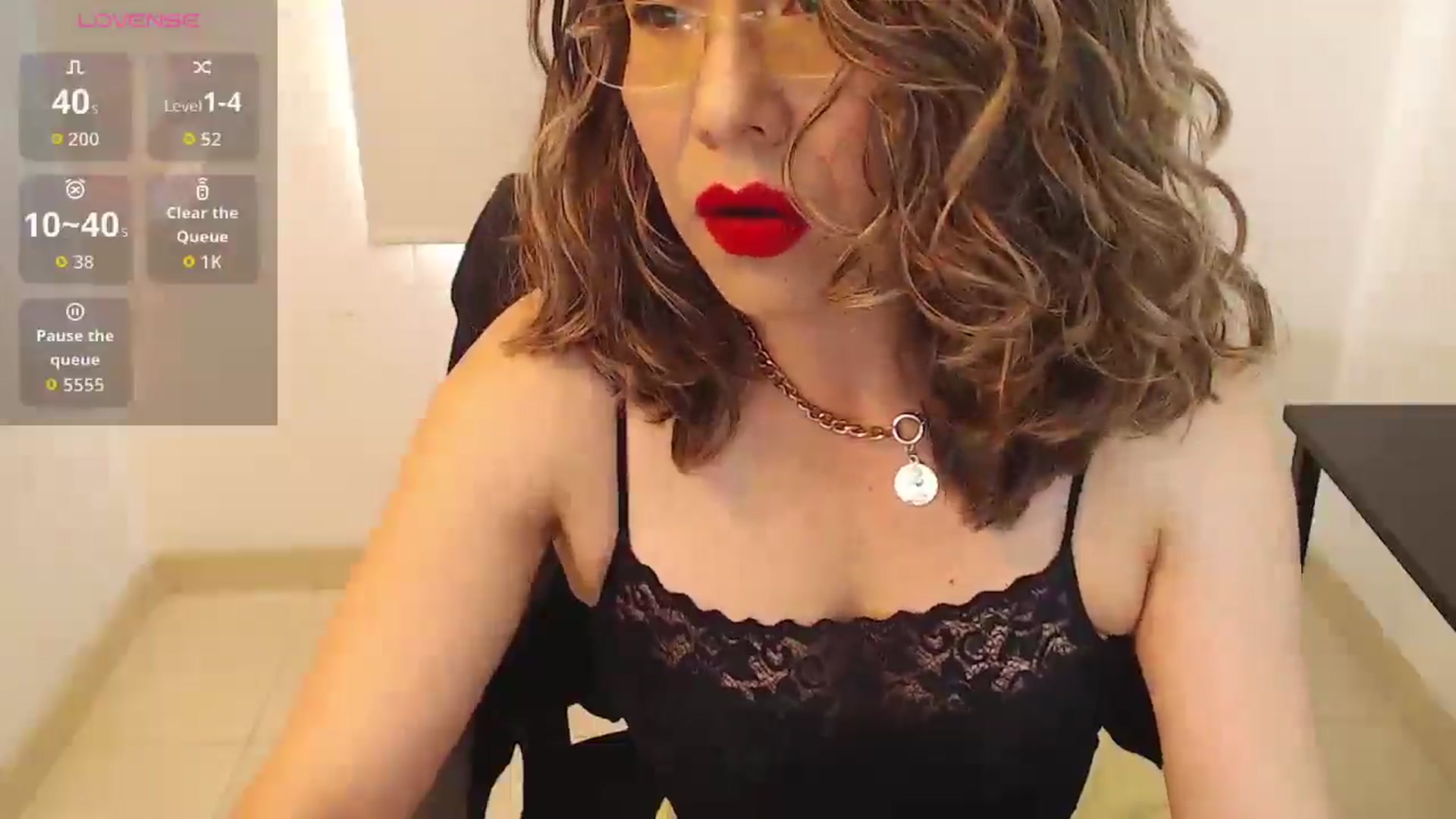 Gallery image thumbnail from office_secret's myfreecams stream on, 10/06/2025, 17:42 image 3 of 20
