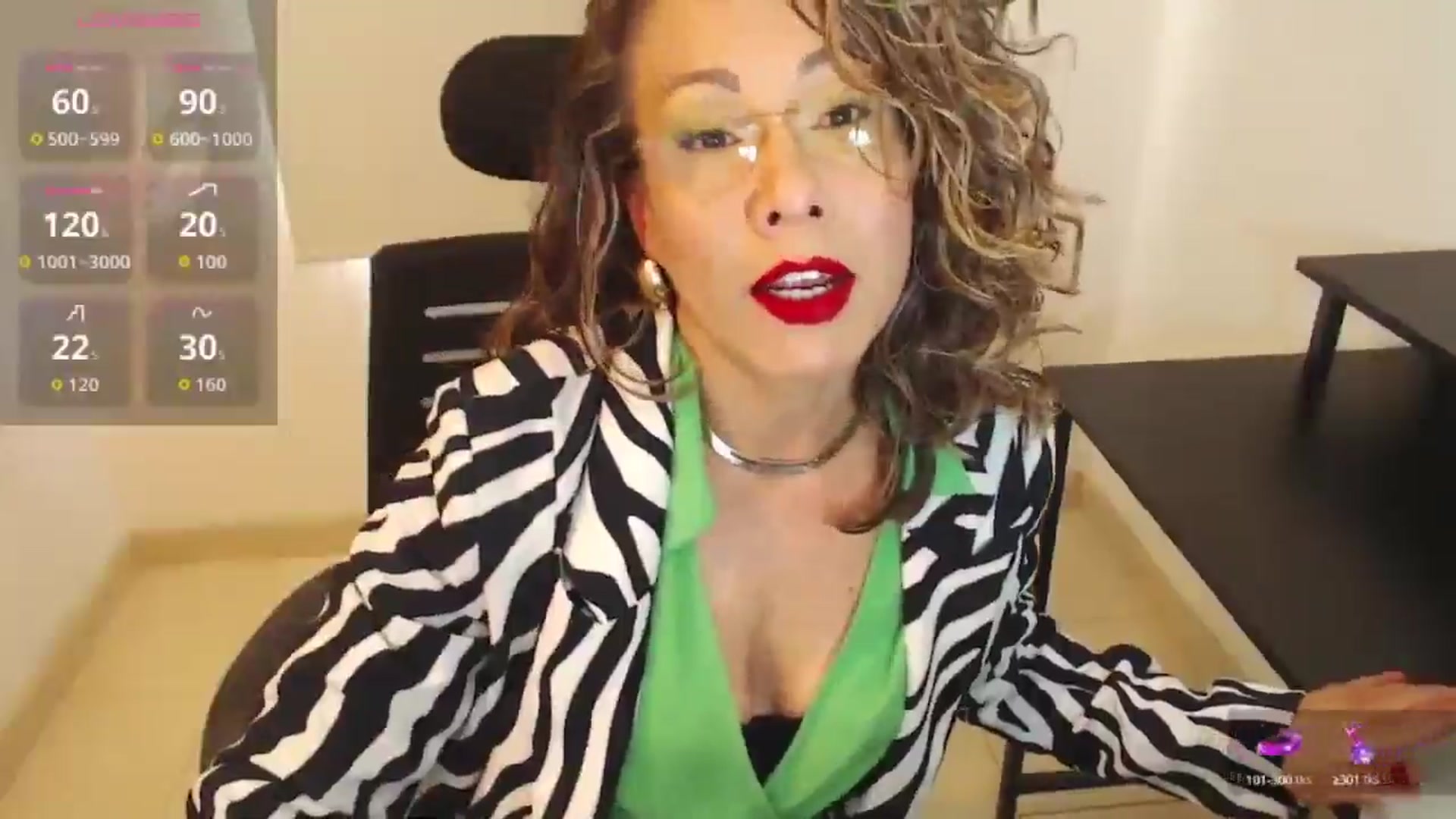 Gallery image thumbnail from office_secret's myfreecams stream on, 10/13/2025, 17:08 image 6 of 20