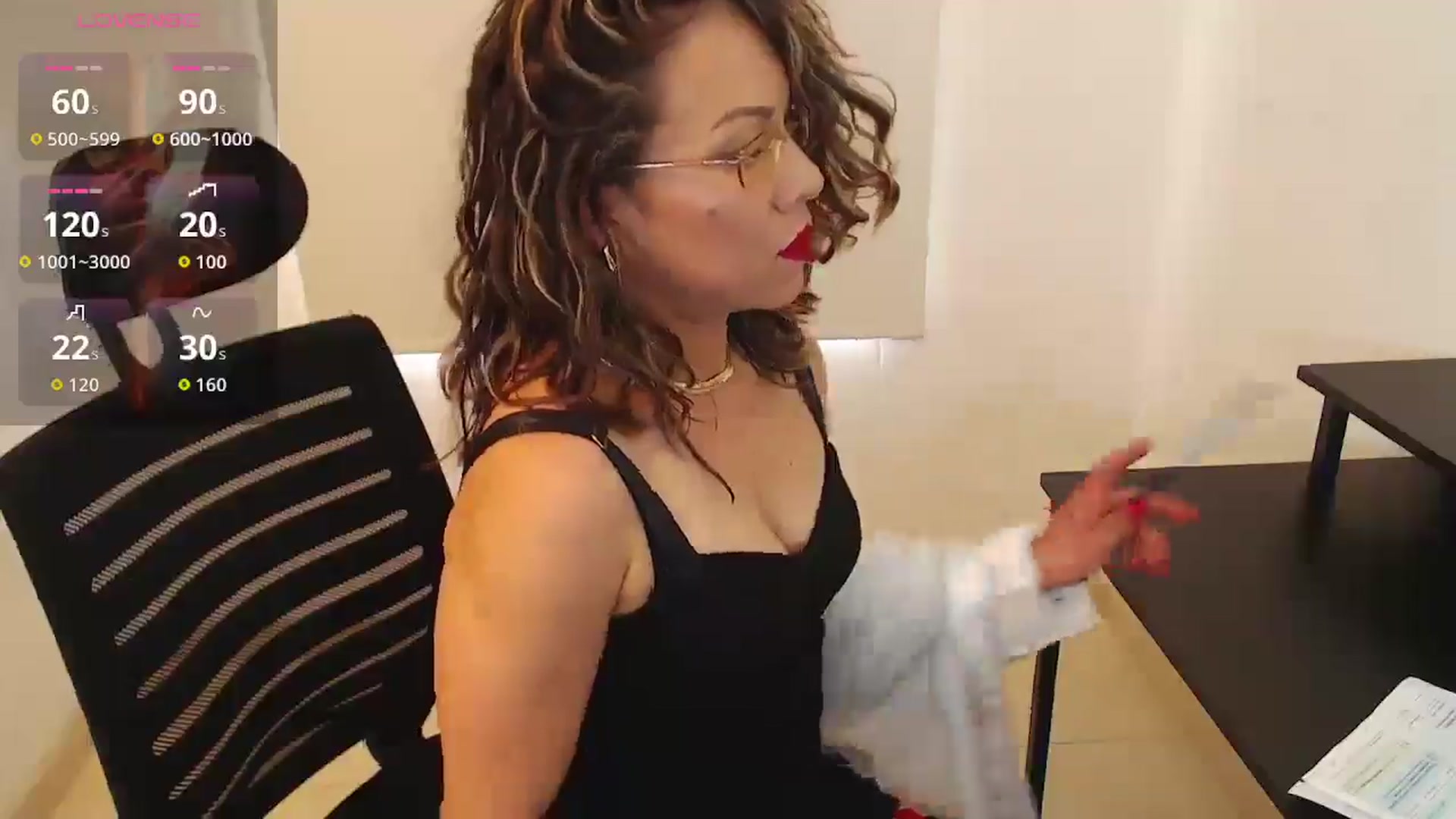 Gallery image thumbnail from office_secret's myfreecams stream on, 10/21/2025, 18:04 image 4 of 20