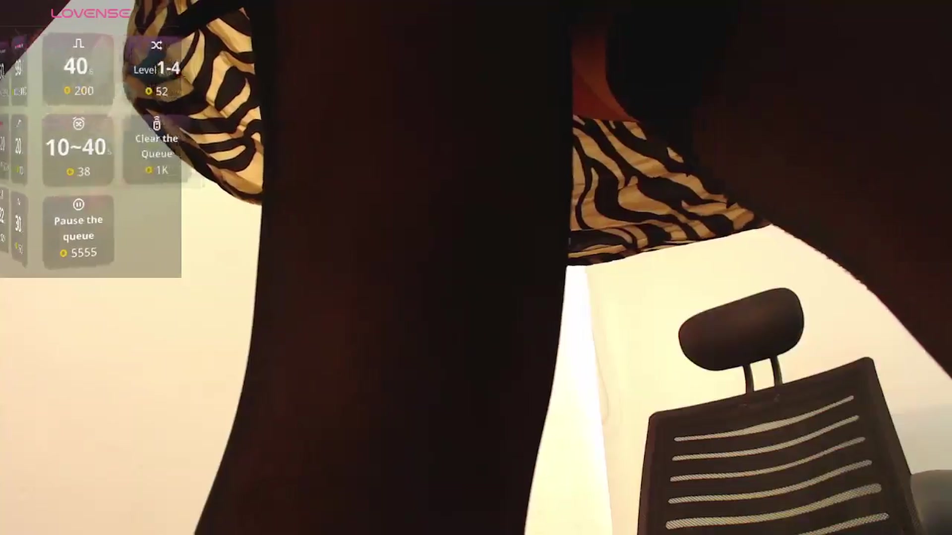 Gallery image thumbnail from office_secret's myfreecams stream on, 10/29/2025, 18:42 image 15 of 20