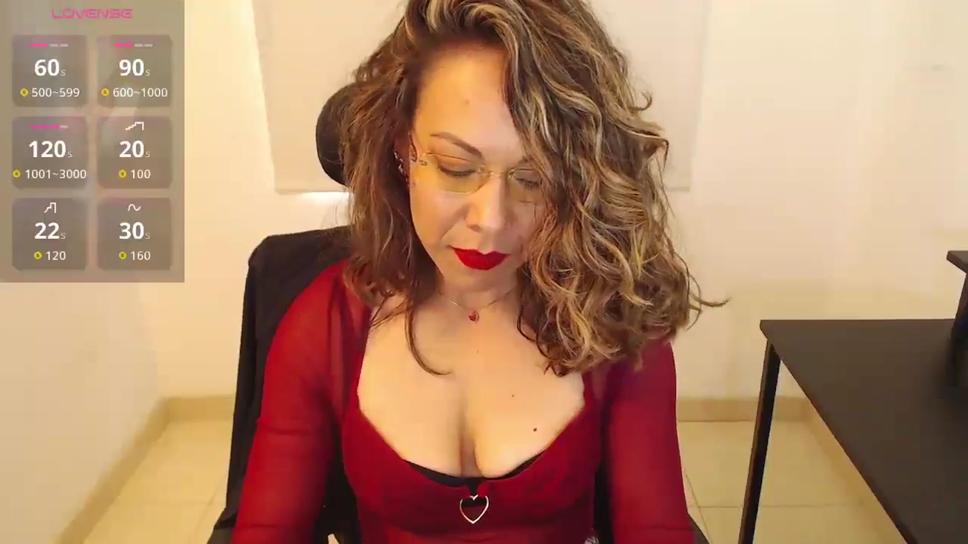 Gallery image thumbnail from office_secret's myfreecams stream on, 11/06/2025, 18:29 image 20 of 20