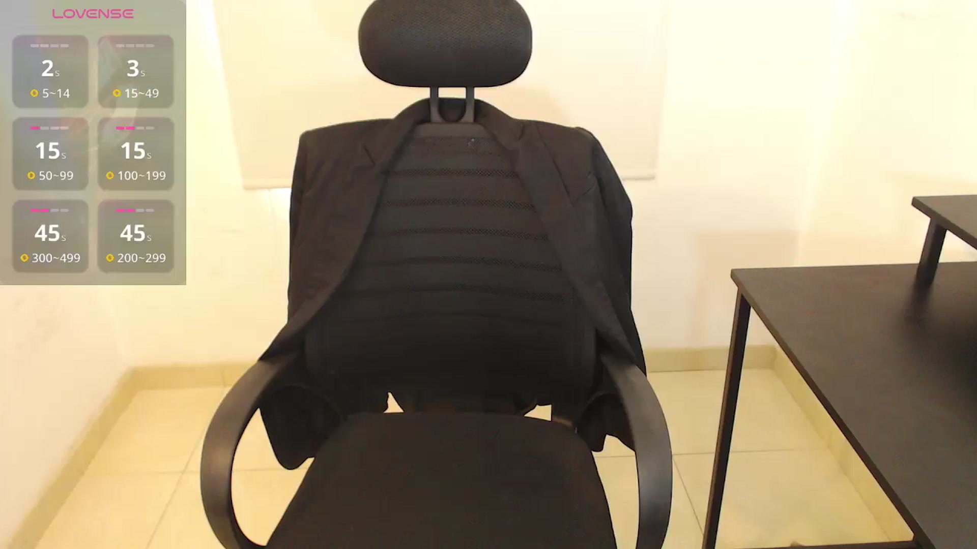Gallery image thumbnail from office_secret's myfreecams stream on, 11/11/2025, 17:46 image 16 of 20