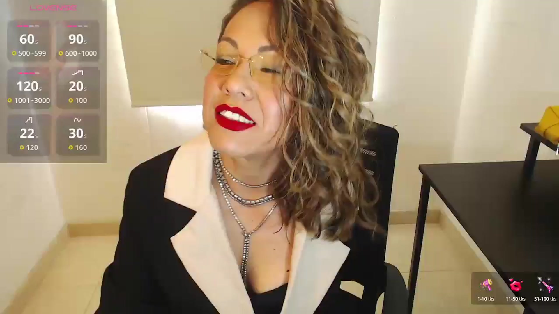Gallery image thumbnail from office_secret's myfreecams stream on, 11/18/2025, 17:46 image 1 of 20