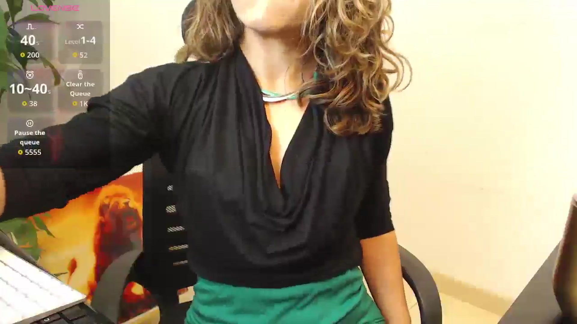 Gallery image thumbnail from office_secret's myfreecams stream on, 11/25/2025, 19:52 image 2 of 20