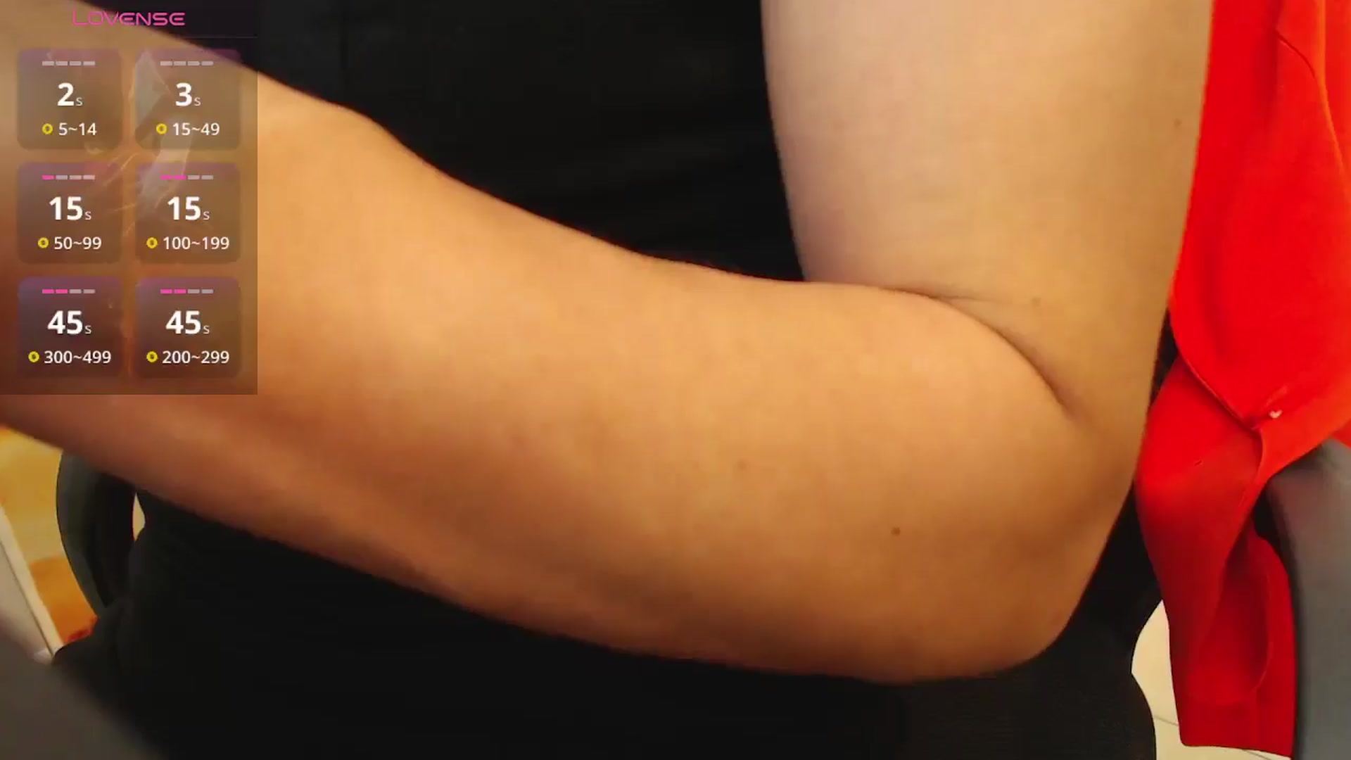 Gallery image thumbnail from office_secret's myfreecams stream on, 12/30/2025, 18:18 image 15 of 20
