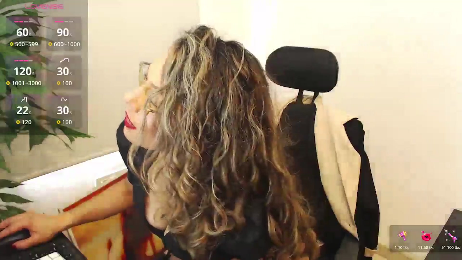 Gallery image thumbnail from office_secret's myfreecams stream on, 02/02/2026, 16:55 image 14 of 20