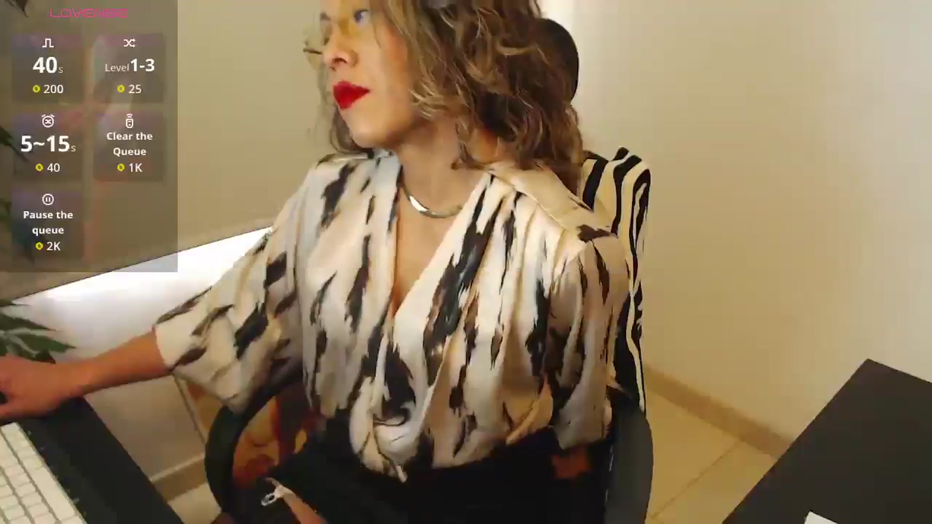 Gallery image thumbnail from office_secret's myfreecams stream on, 02/09/2026, 18:11 image 7 of 20