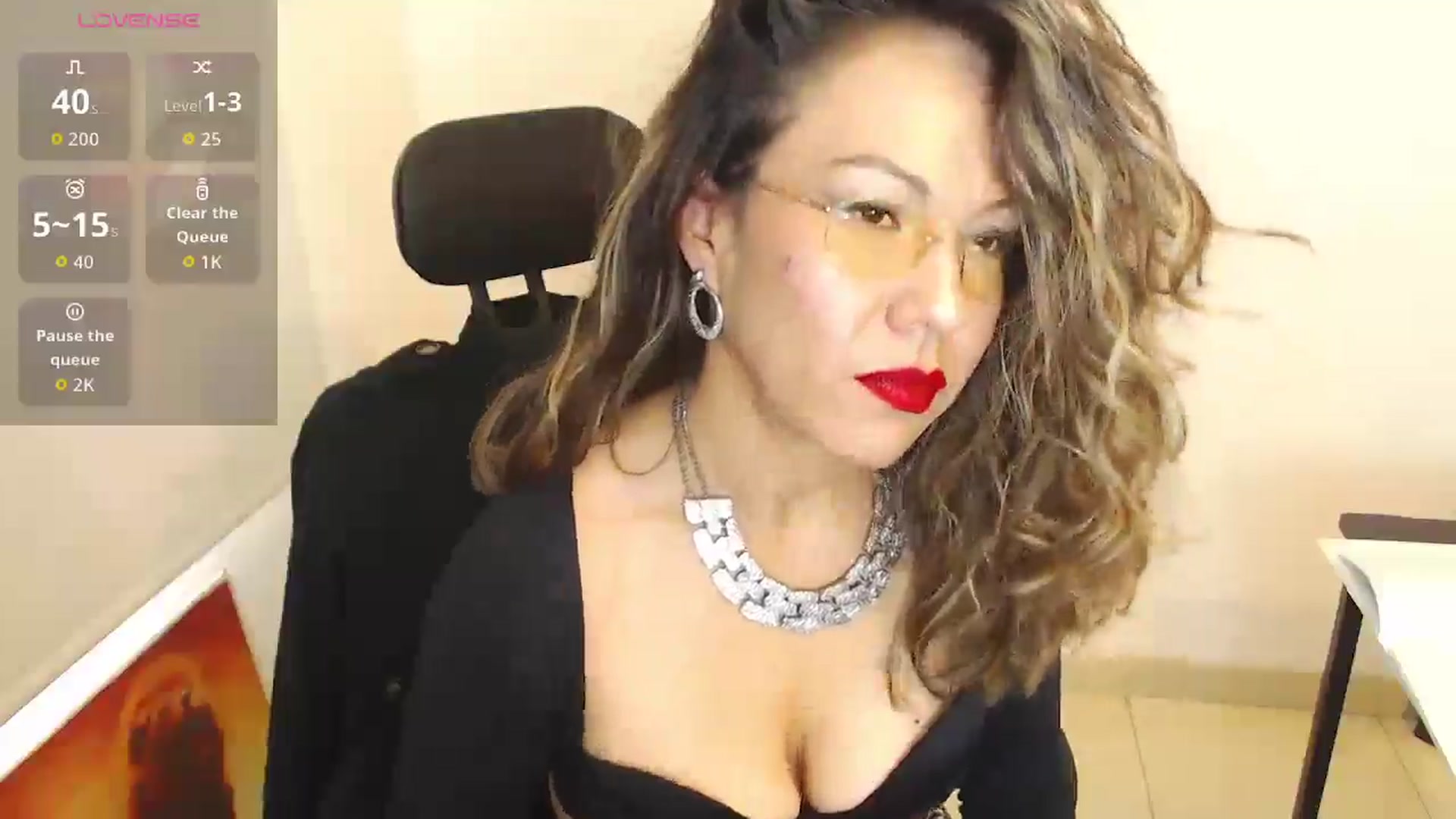 Gallery image thumbnail from office_secret's myfreecams stream on, 02/17/2026, 18:13 image 5 of 20