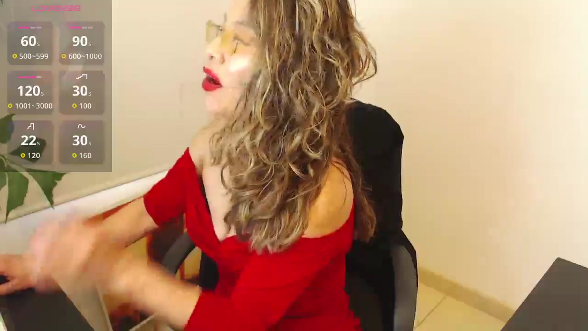 Gallery image thumbnail from office_secret's myfreecams stream on, 02/24/2026, 17:38 image 15 of 20