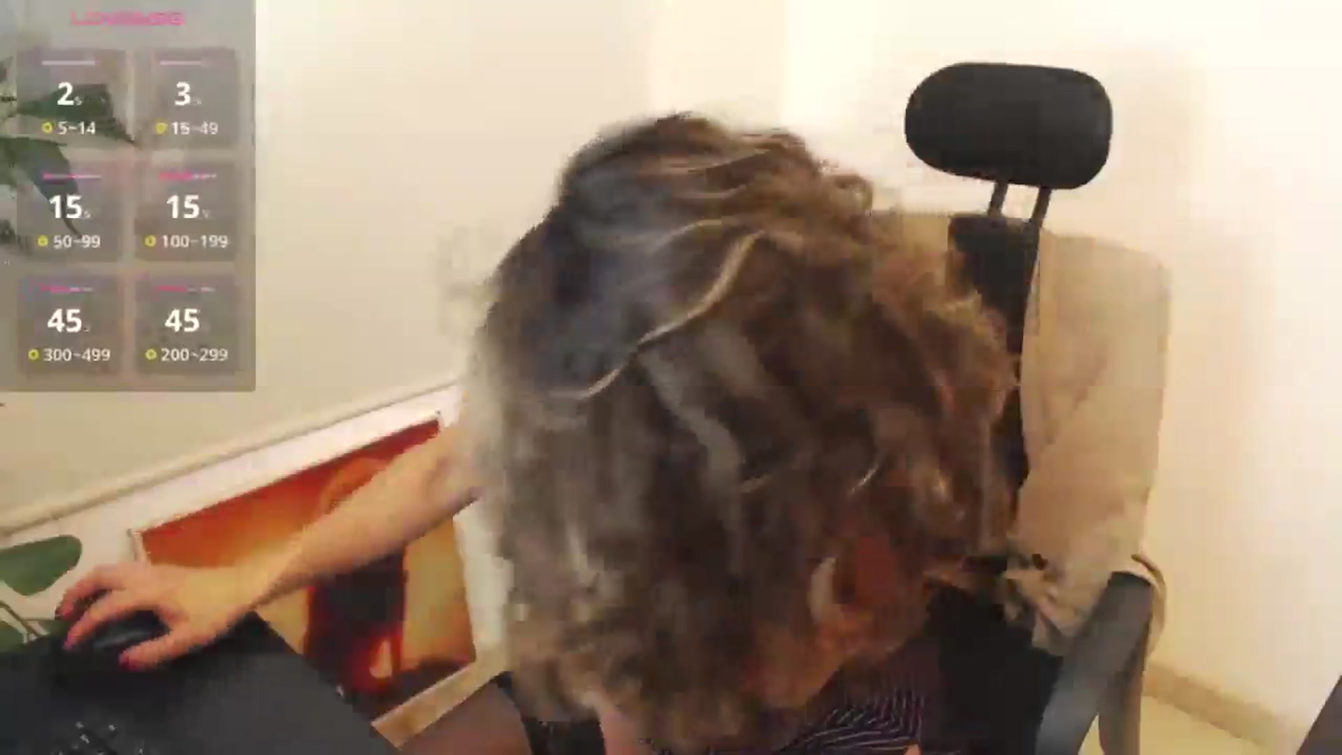 Gallery image thumbnail from office_secret's myfreecams stream on, 04/30/2026, 18:01 image 2 of 20