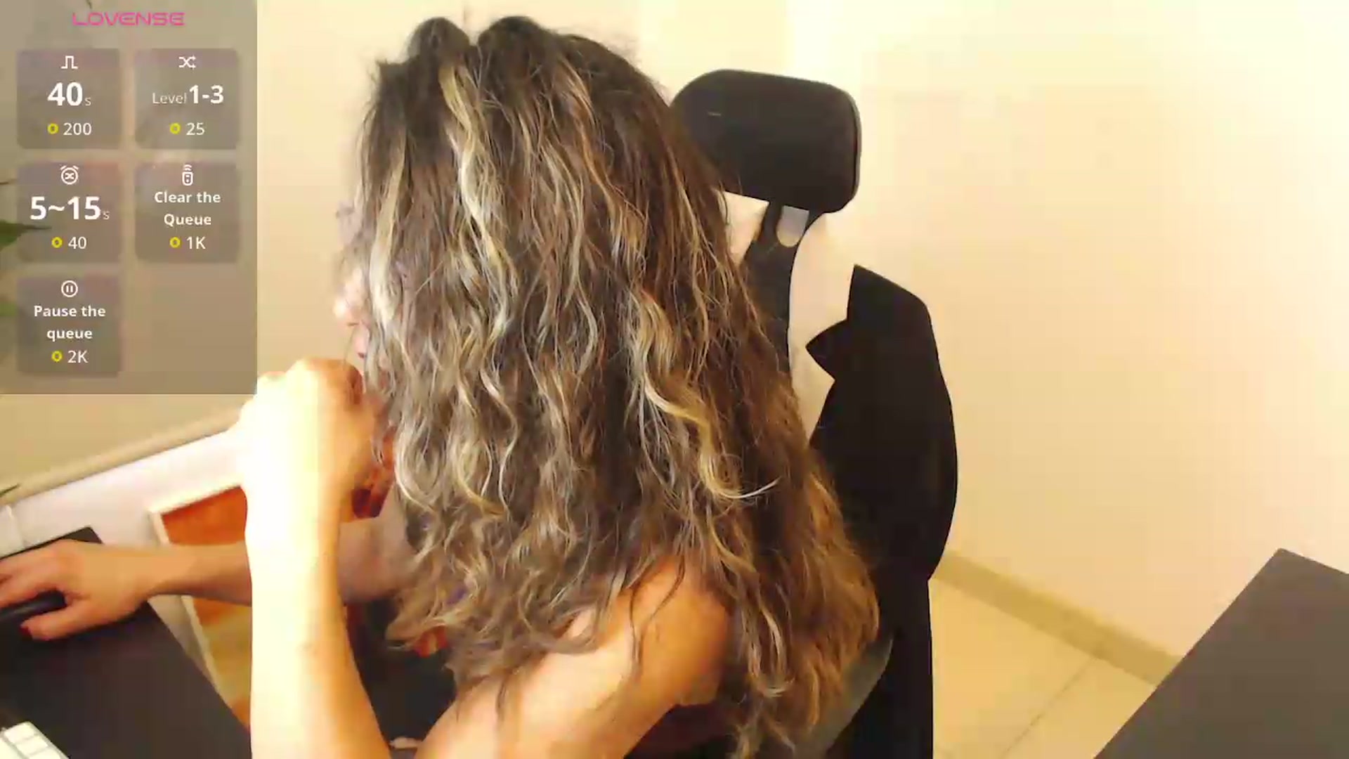 Gallery image thumbnail from office_secret's myfreecams stream on, 06/22/2026, 17:53 image 7 of 20