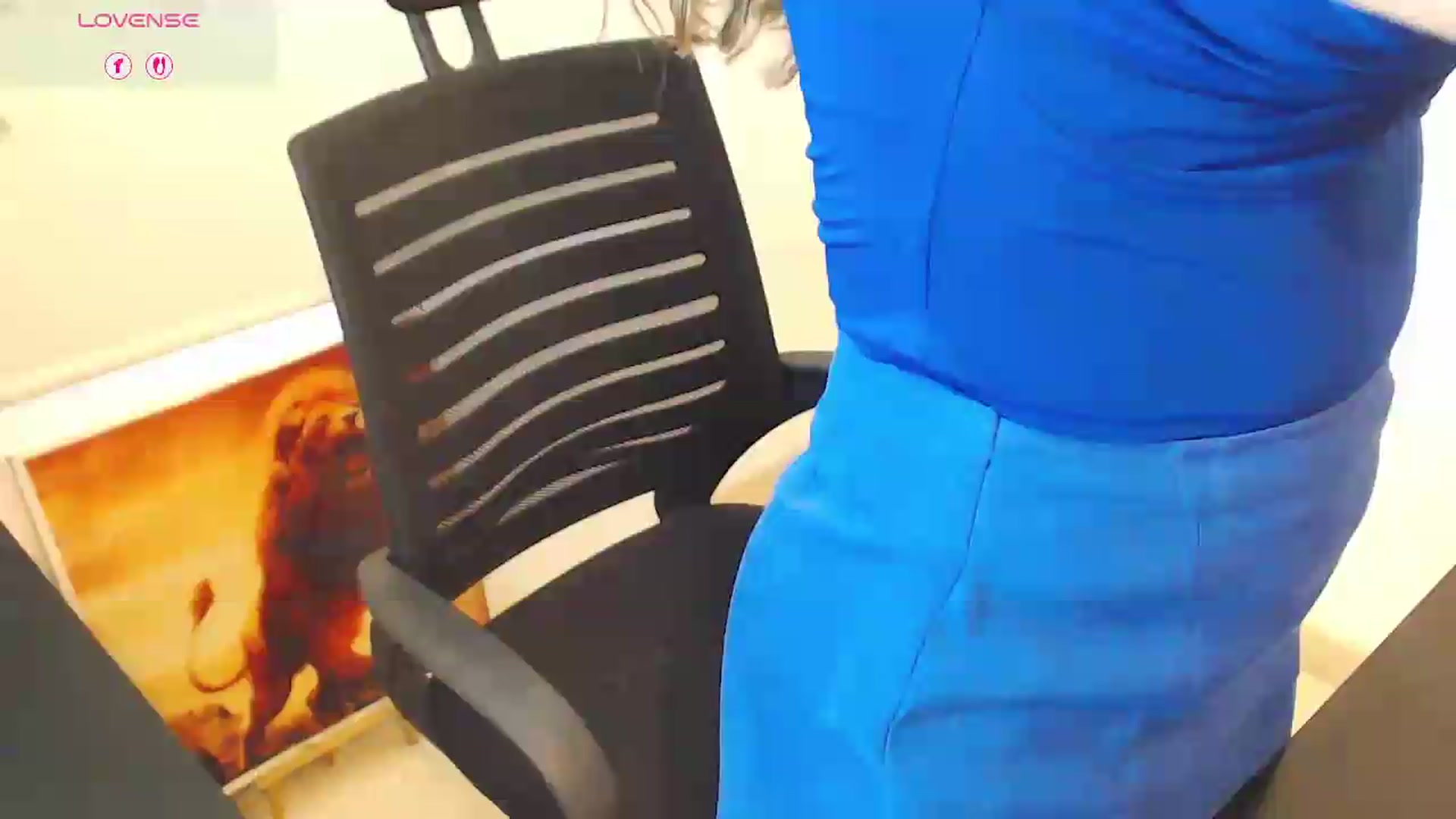 Gallery image thumbnail from office_secret's myfreecams stream on, 06/26/2026, 17:58 image 1 of 20