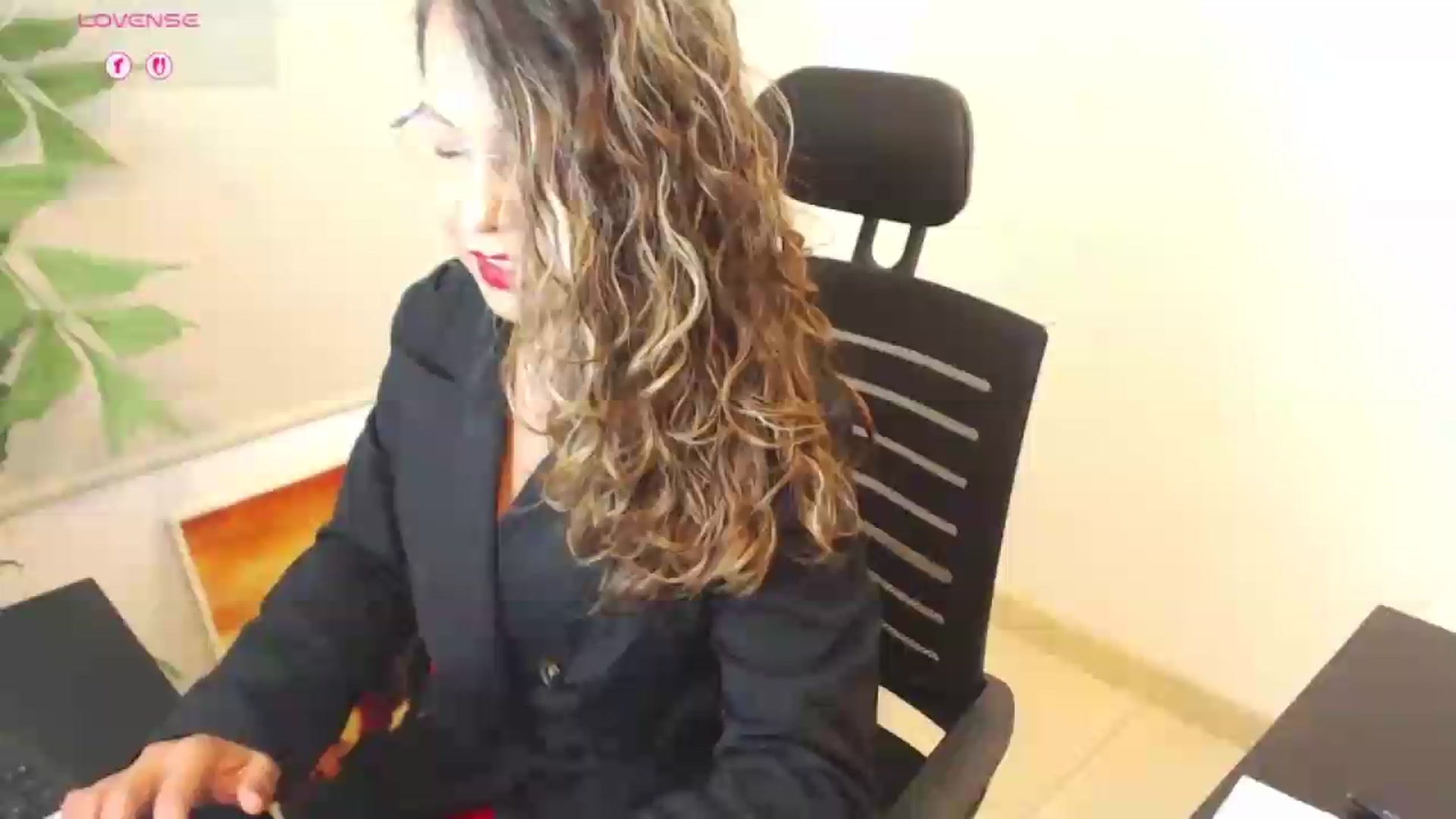 Gallery image thumbnail from office_secret's myfreecams stream on, 07/10/2026, 16:59 image 1 of 20