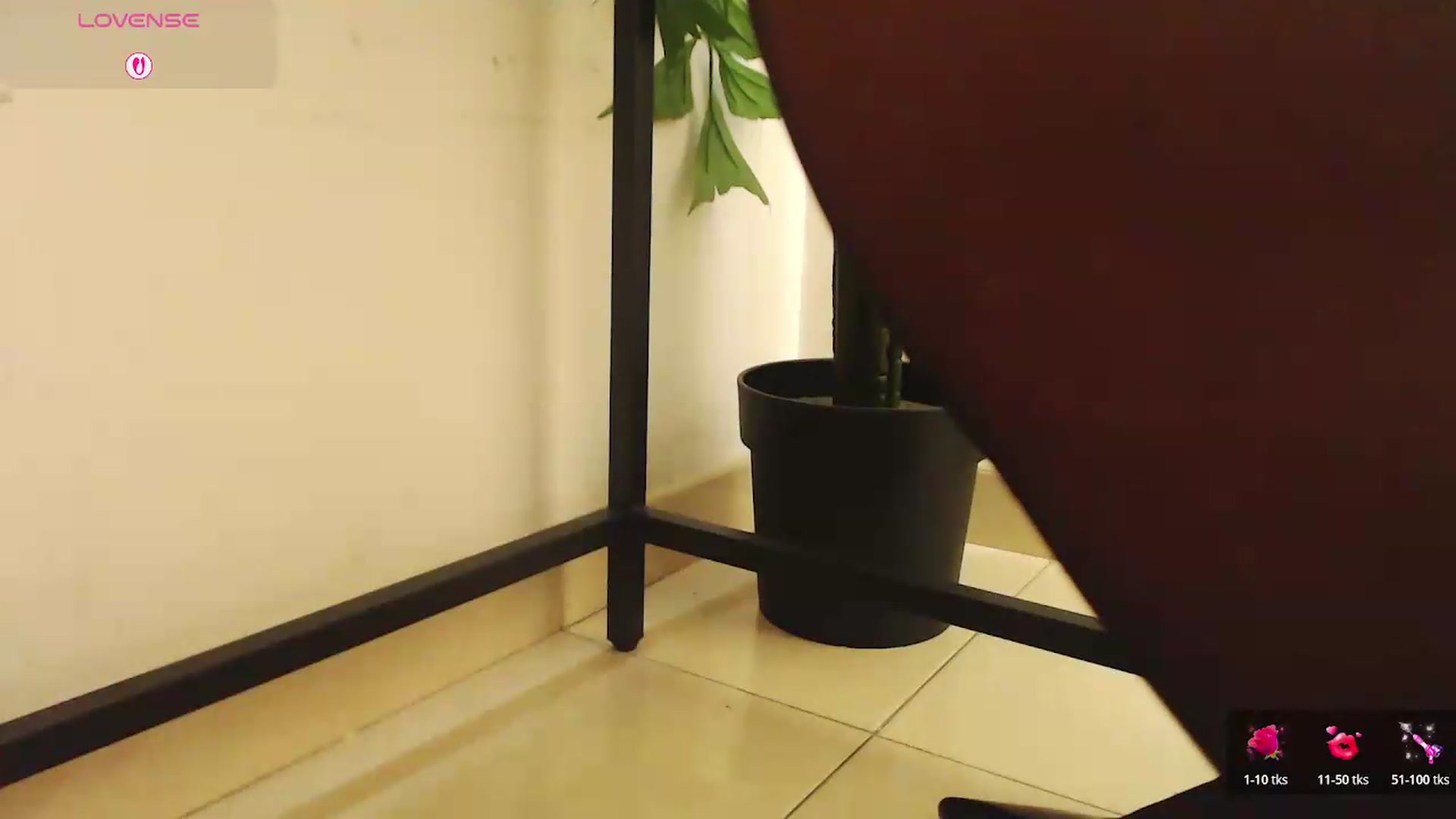 Gallery image thumbnail from office_secret's myfreecams stream on, 08/10/2026, 18:32 image 16 of 20