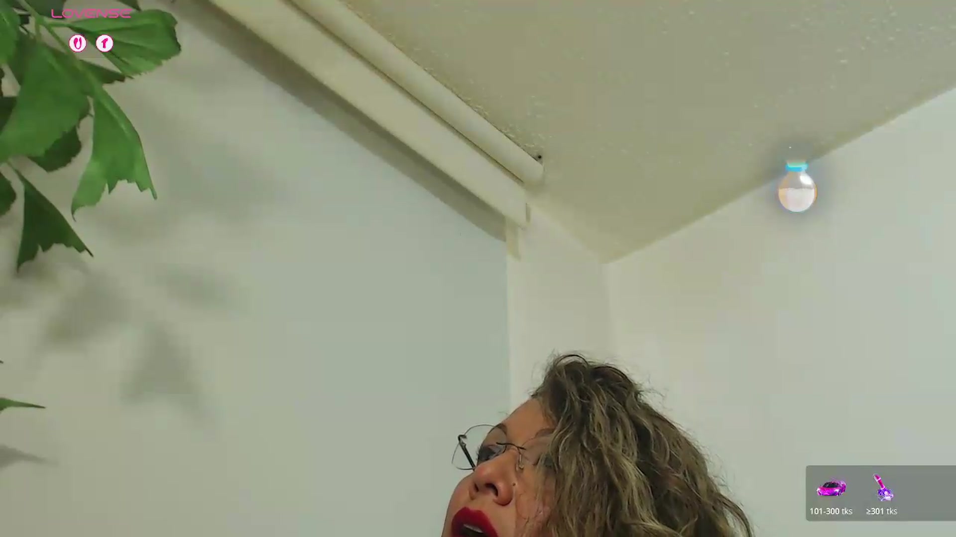 Gallery image thumbnail from office_secret's myfreecams stream on, 08/14/2026, 18:32 image 3 of 20