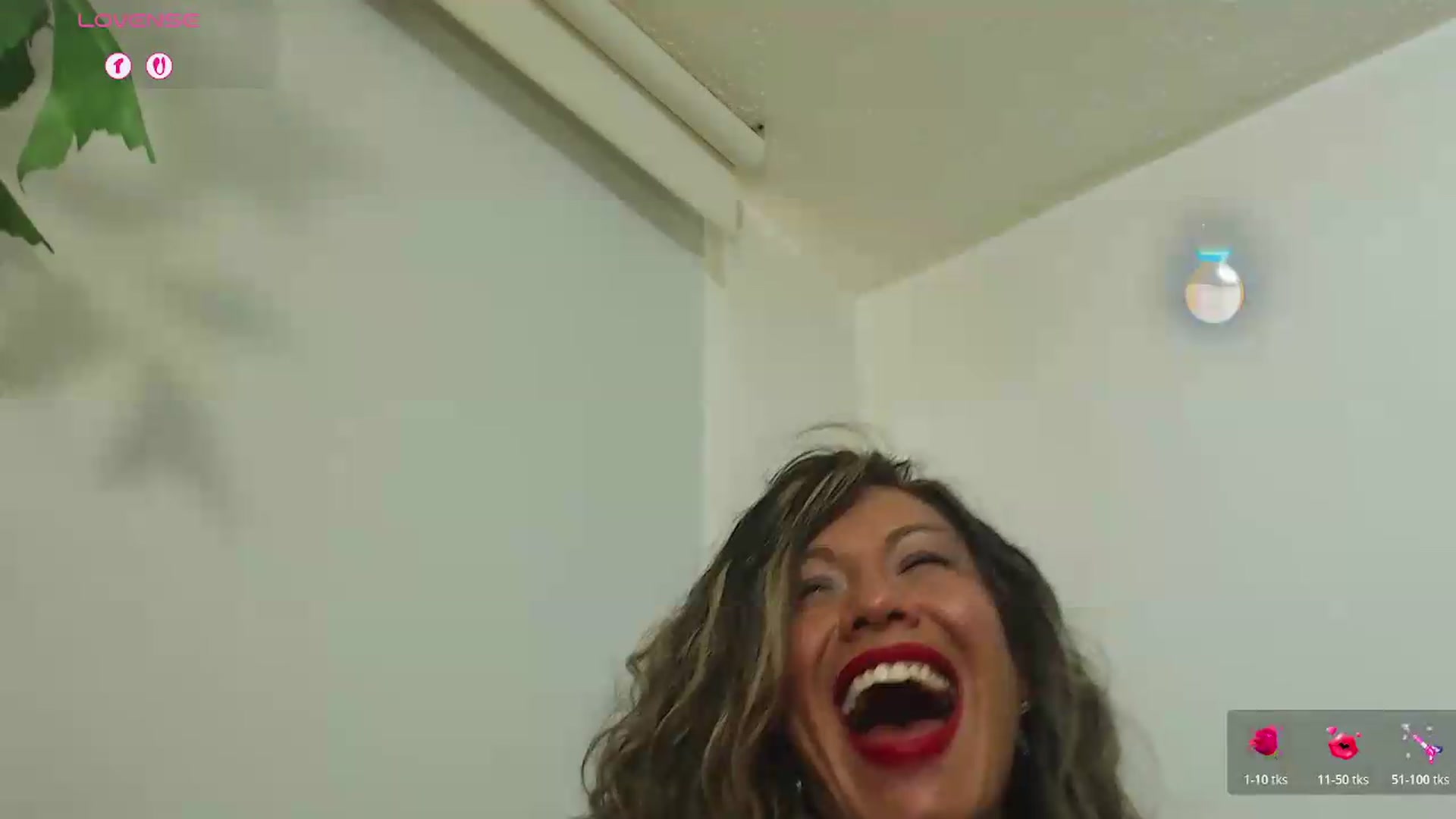 Gallery image thumbnail from office_secret's myfreecams stream on, 08/14/2026, 18:32 image 9 of 20