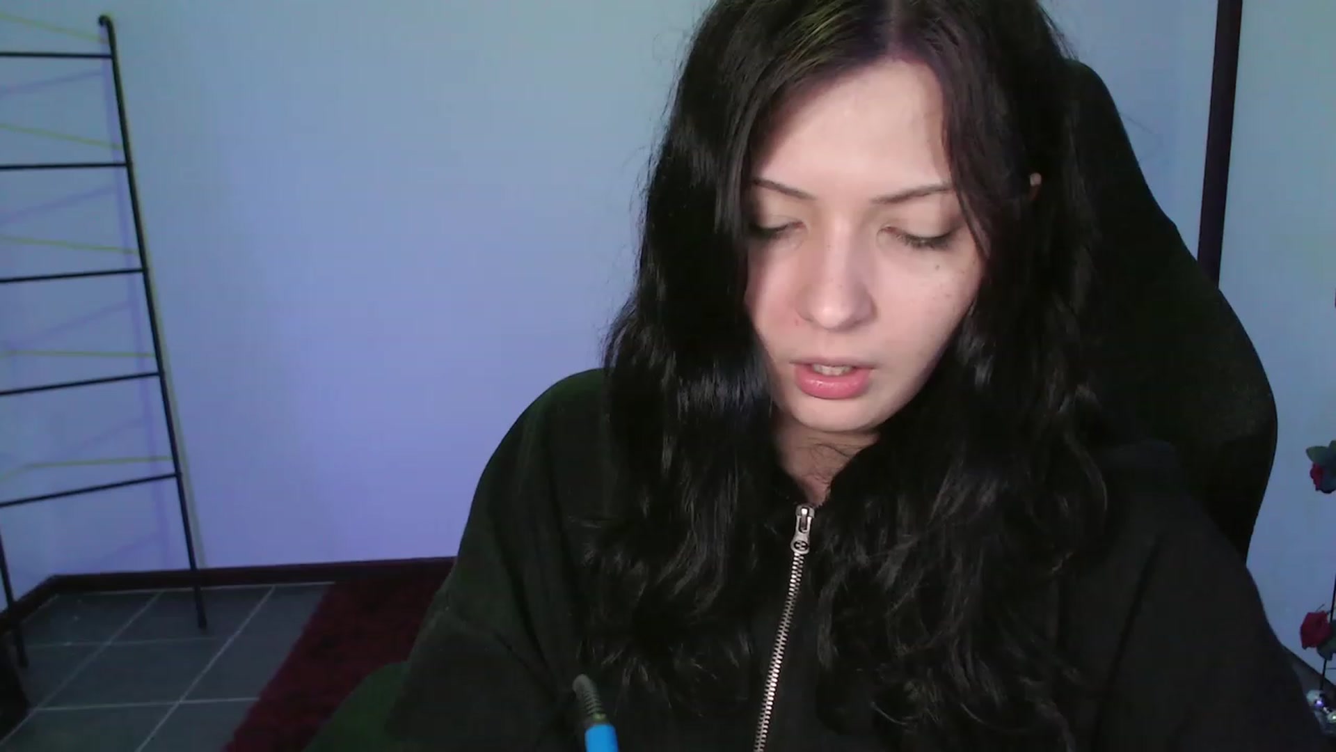 Gallery image thumbnail from offline's myfreecams stream on, 12/30/2023, 02:44 image 16 of 20