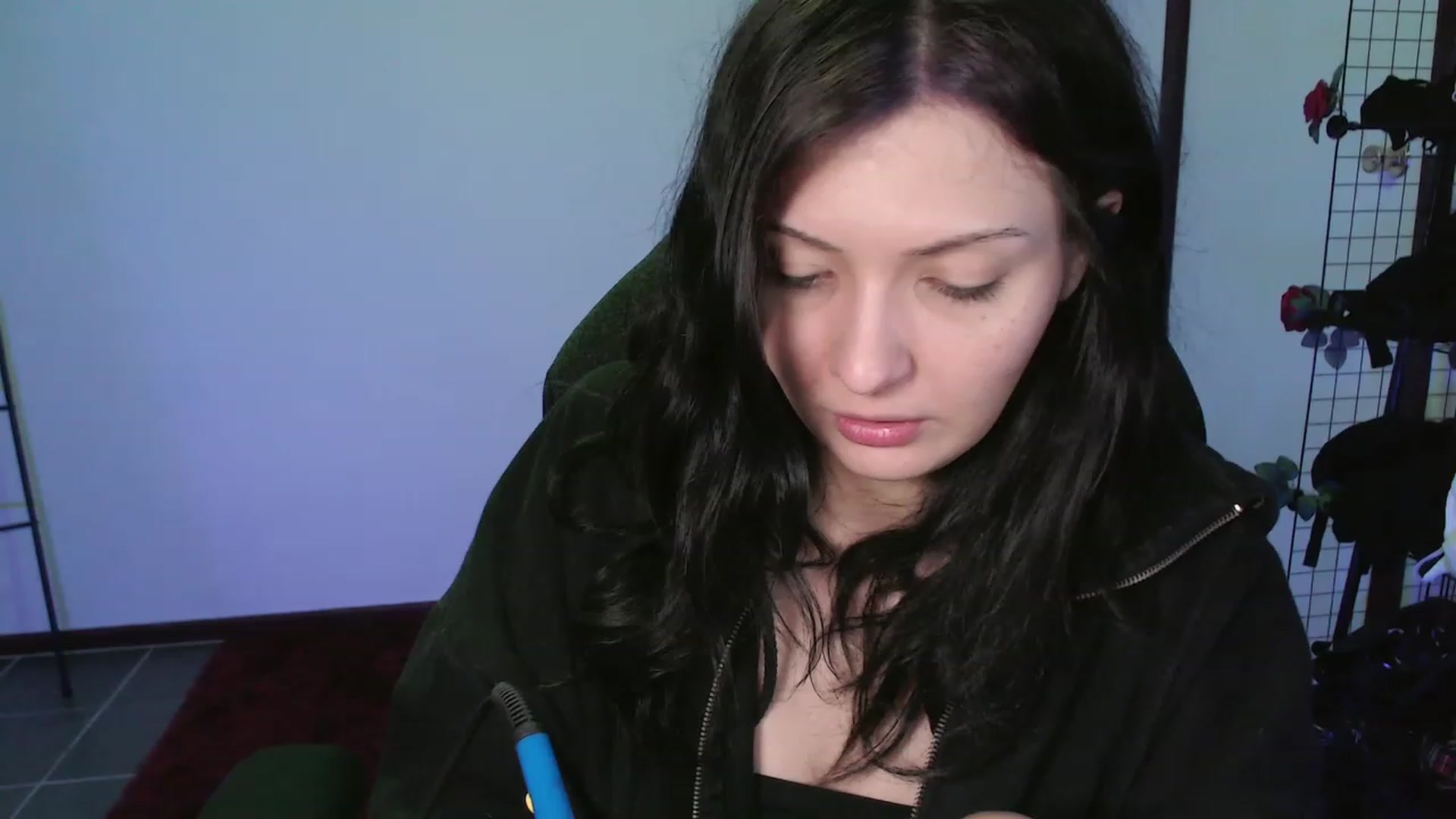 Gallery image thumbnail from offline's myfreecams stream on, 12/30/2023, 02:44 image 18 of 20