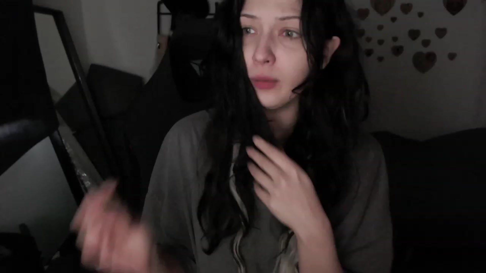 Gallery image thumbnail from oidRoomToAv's myfreecams stream on, 08/01/2023, 02:33 image 13 of 20