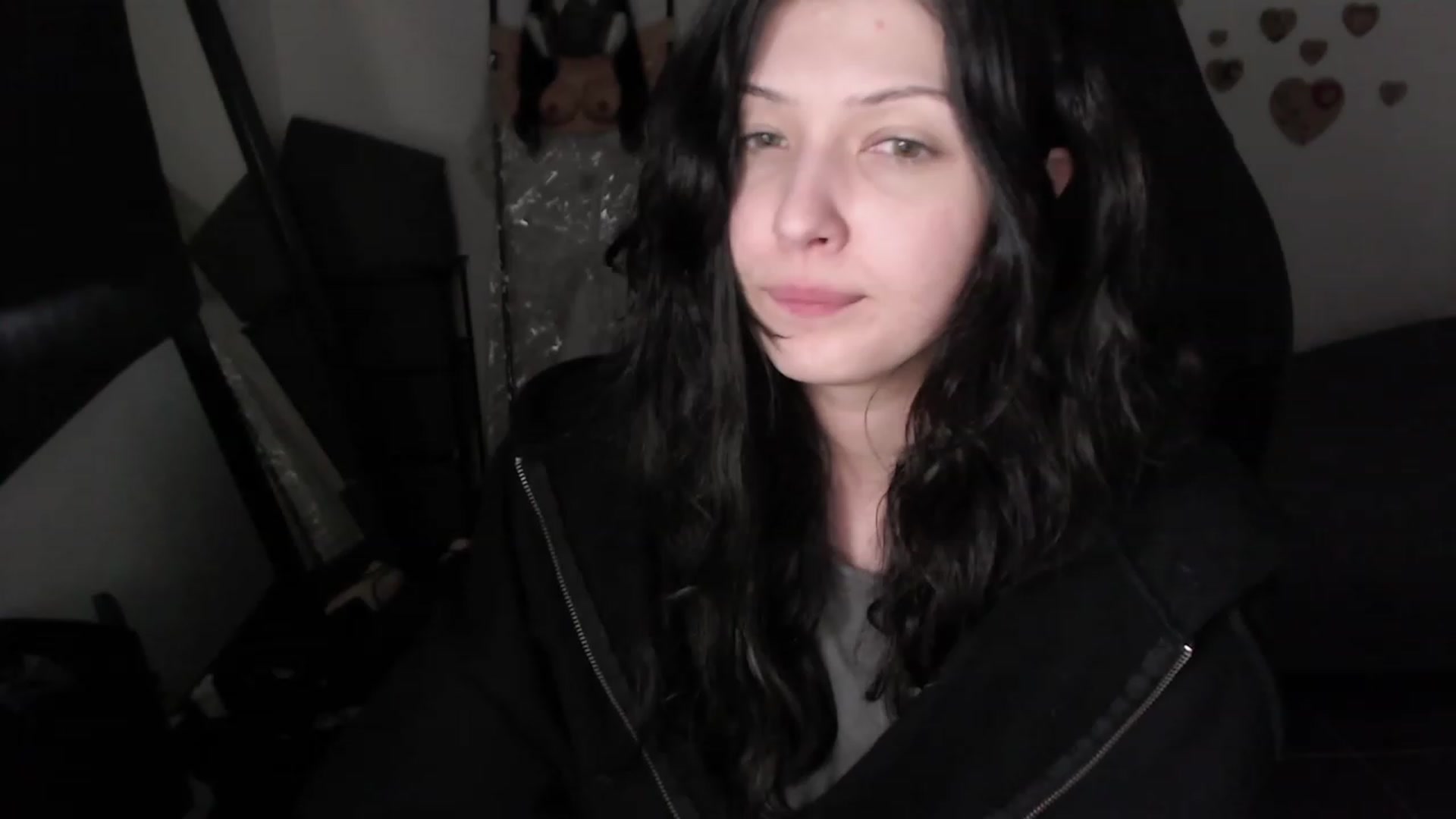 Gallery image thumbnail from oidRoomToAv's myfreecams stream on, 08/01/2023, 06:43 image 1 of 20