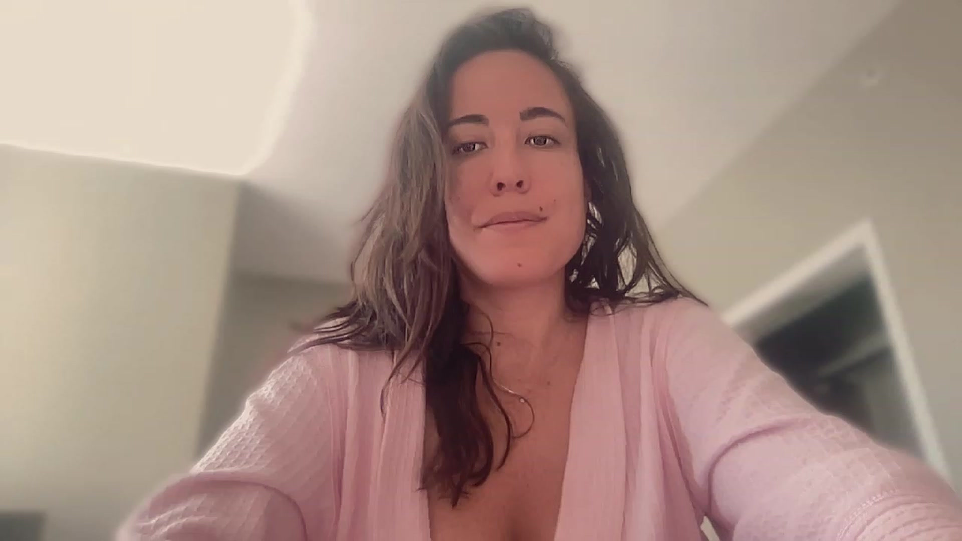 Gallery image thumbnail from olivia_virgo's myfreecams stream on, 12/08/2022, 16:35 image 3 of 20