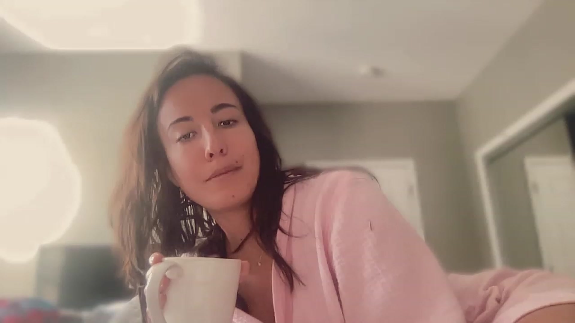 Gallery image thumbnail from olivia_virgo's myfreecams stream on, 12/08/2022, 16:35 image 5 of 20