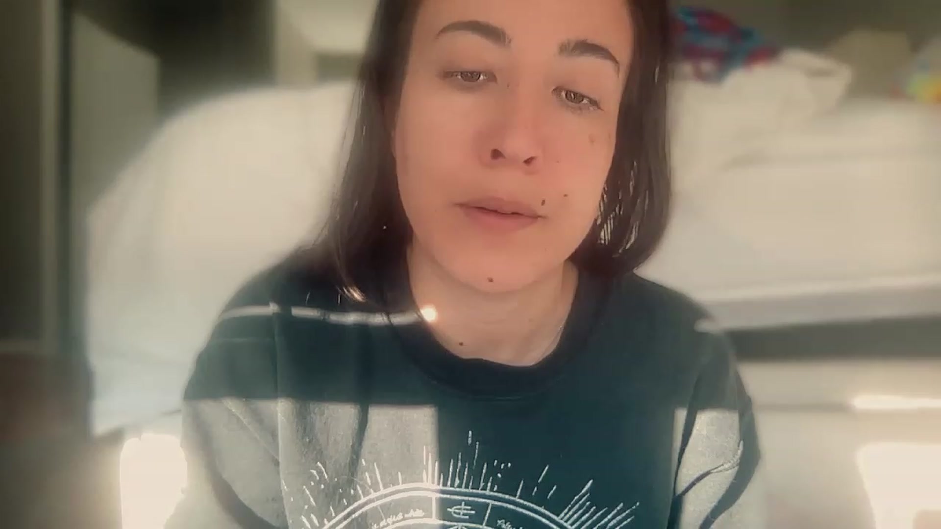 Gallery image thumbnail from olivia_virgo's myfreecams stream on, 12/20/2022, 14:14 image 18 of 20