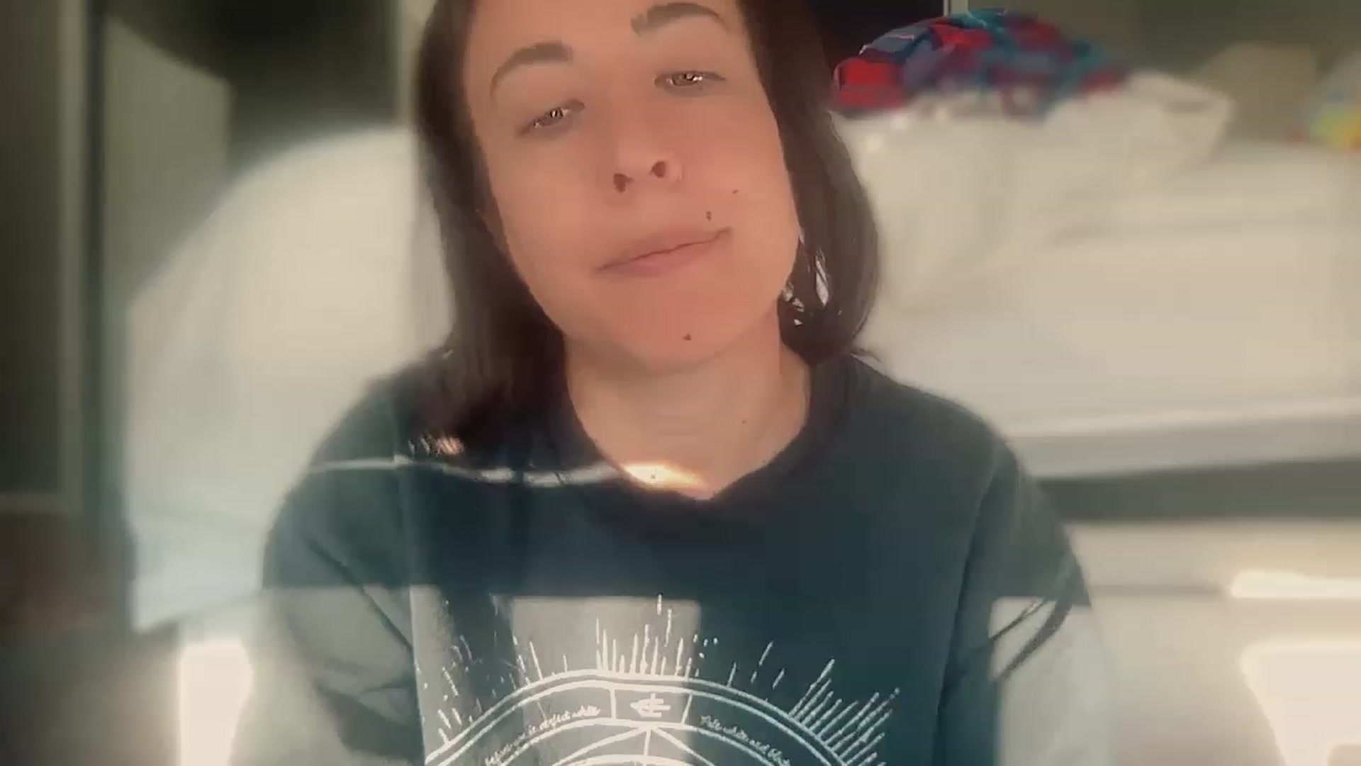 Gallery image thumbnail from olivia_virgo's myfreecams stream on, 12/20/2022, 14:14 image 19 of 20