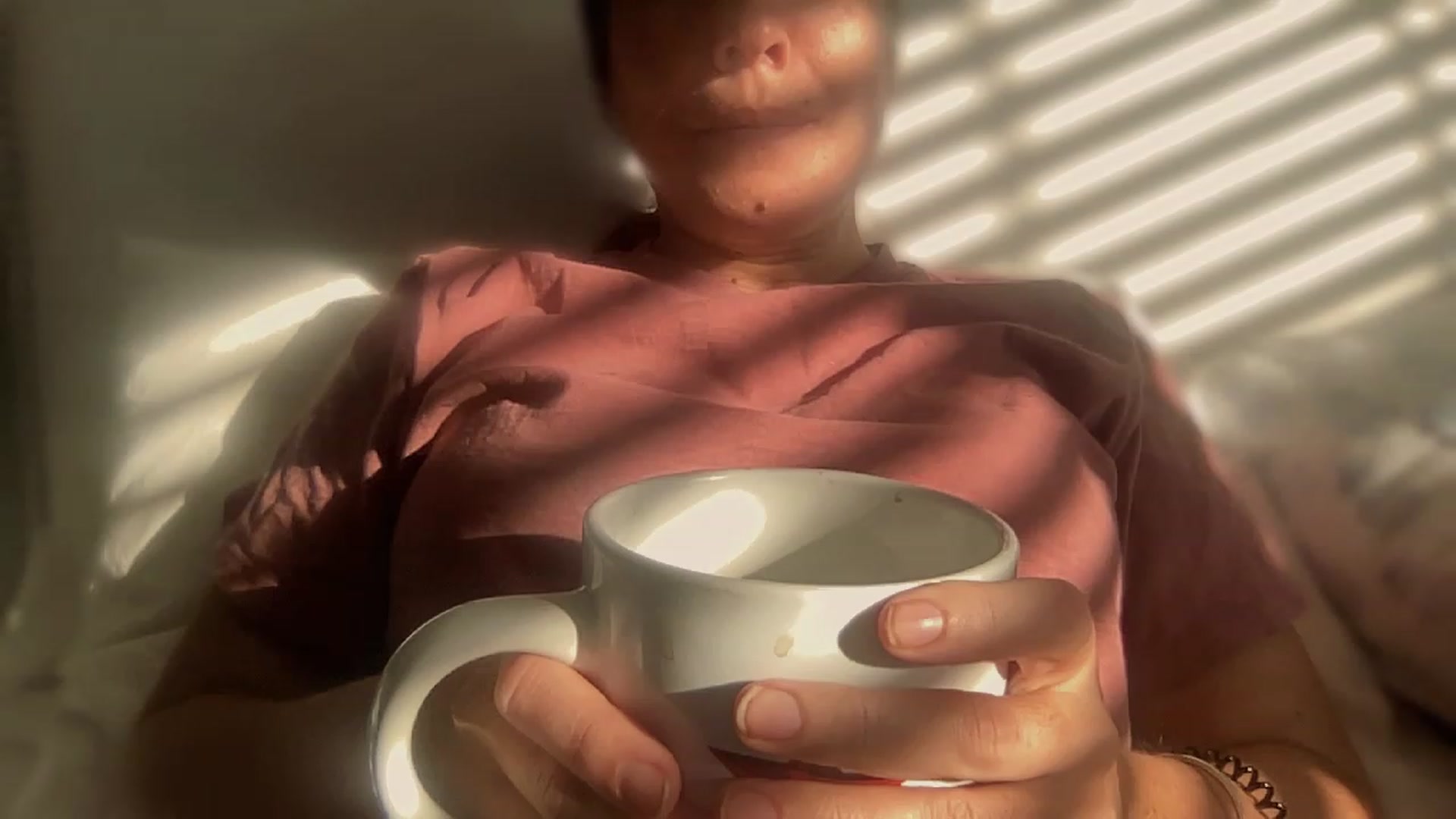 Gallery image thumbnail from olivia_virgo's myfreecams stream on, 12/21/2022, 15:28 image 3 of 20