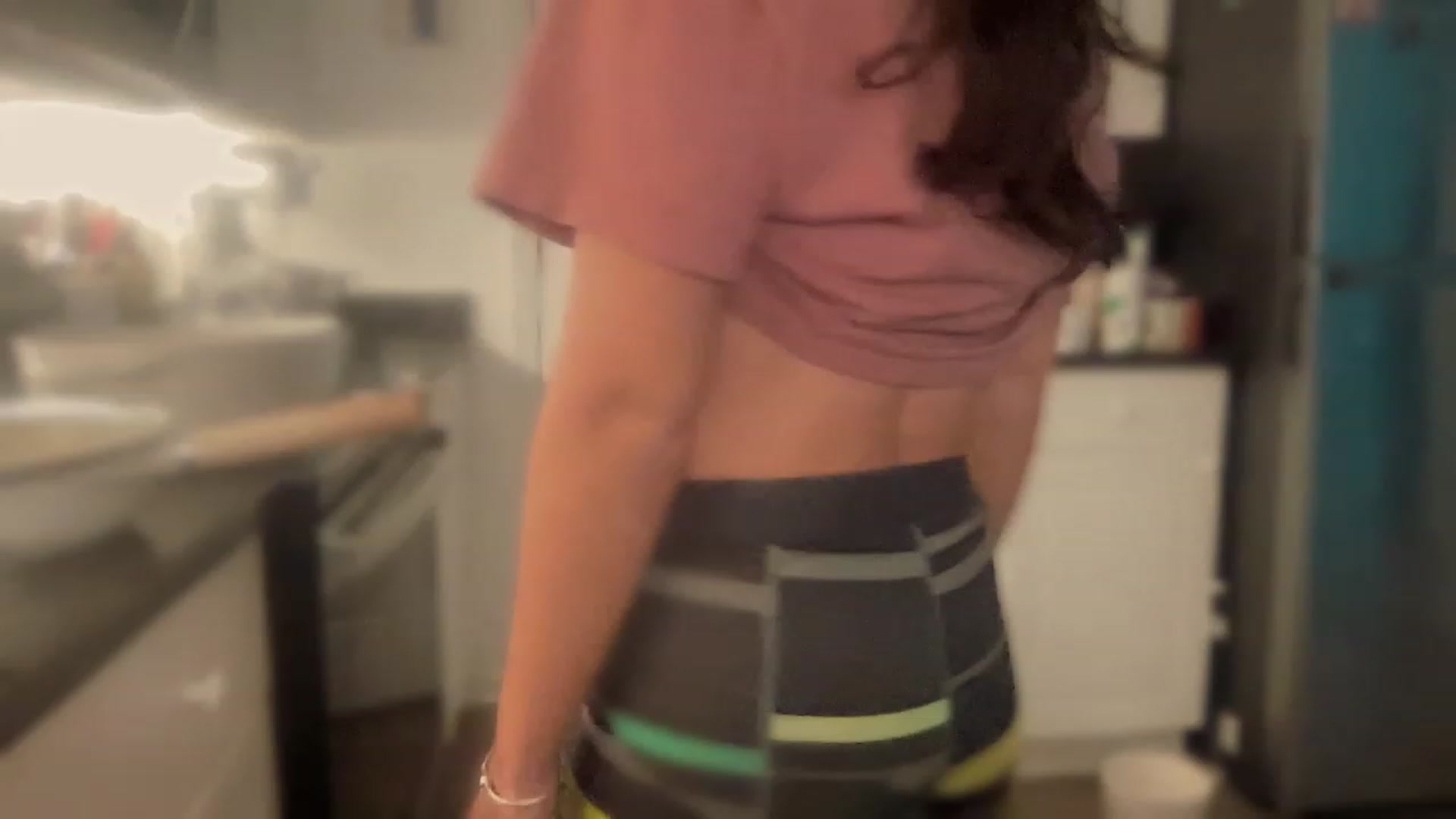 Gallery image thumbnail from olivia_virgo's myfreecams stream on, 12/21/2022, 20:45 image 3 of 20