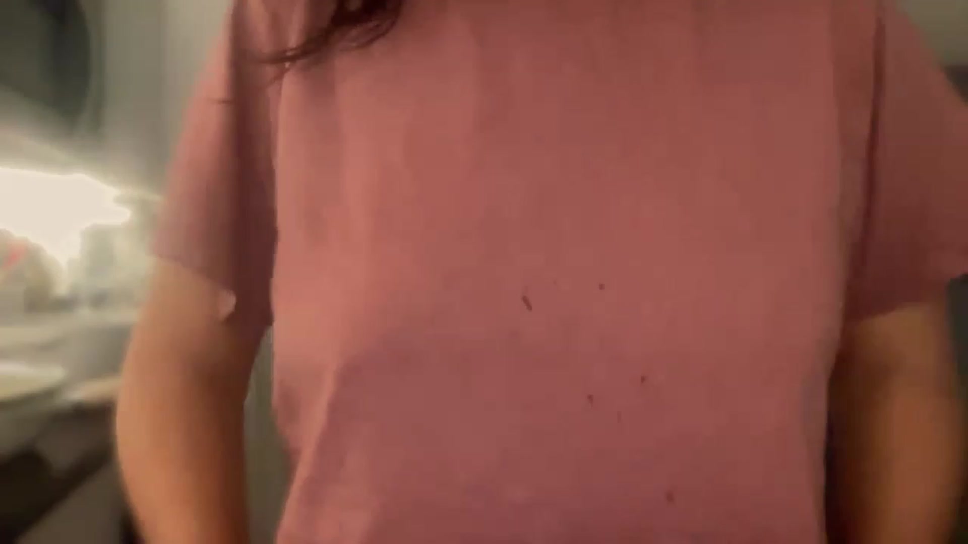 Gallery image thumbnail from olivia_virgo's myfreecams stream on, 12/21/2022, 20:45 image 20 of 20