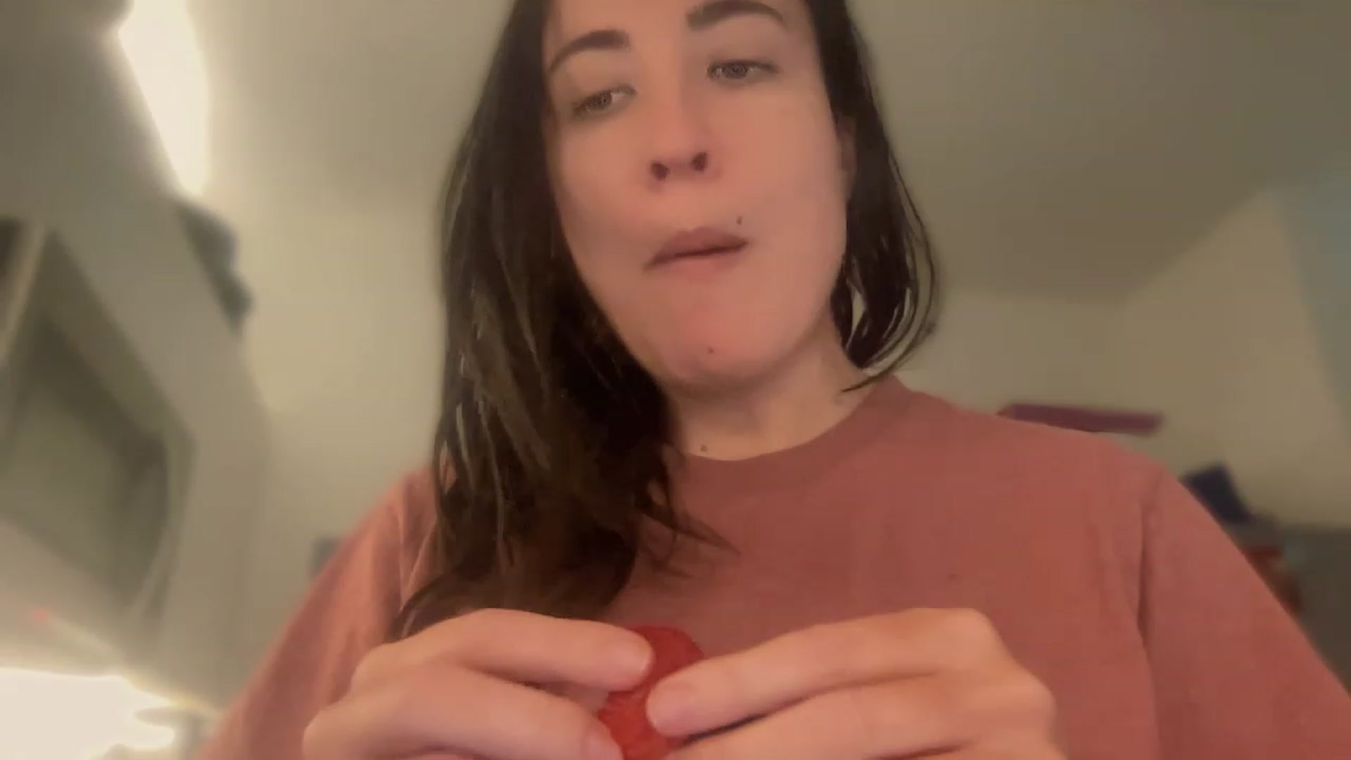 Gallery image thumbnail from olivia_virgo's myfreecams stream on, 12/21/2022, 20:45 image 7 of 20