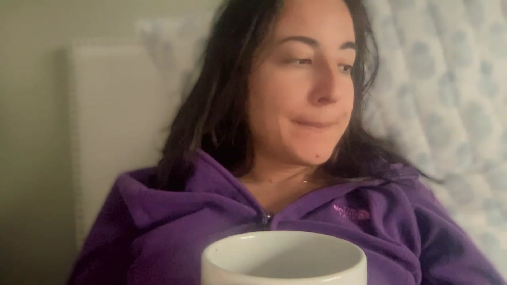 Gallery image thumbnail from olivia_virgo's myfreecams stream on, 12/22/2022, 18:35 image 18 of 20