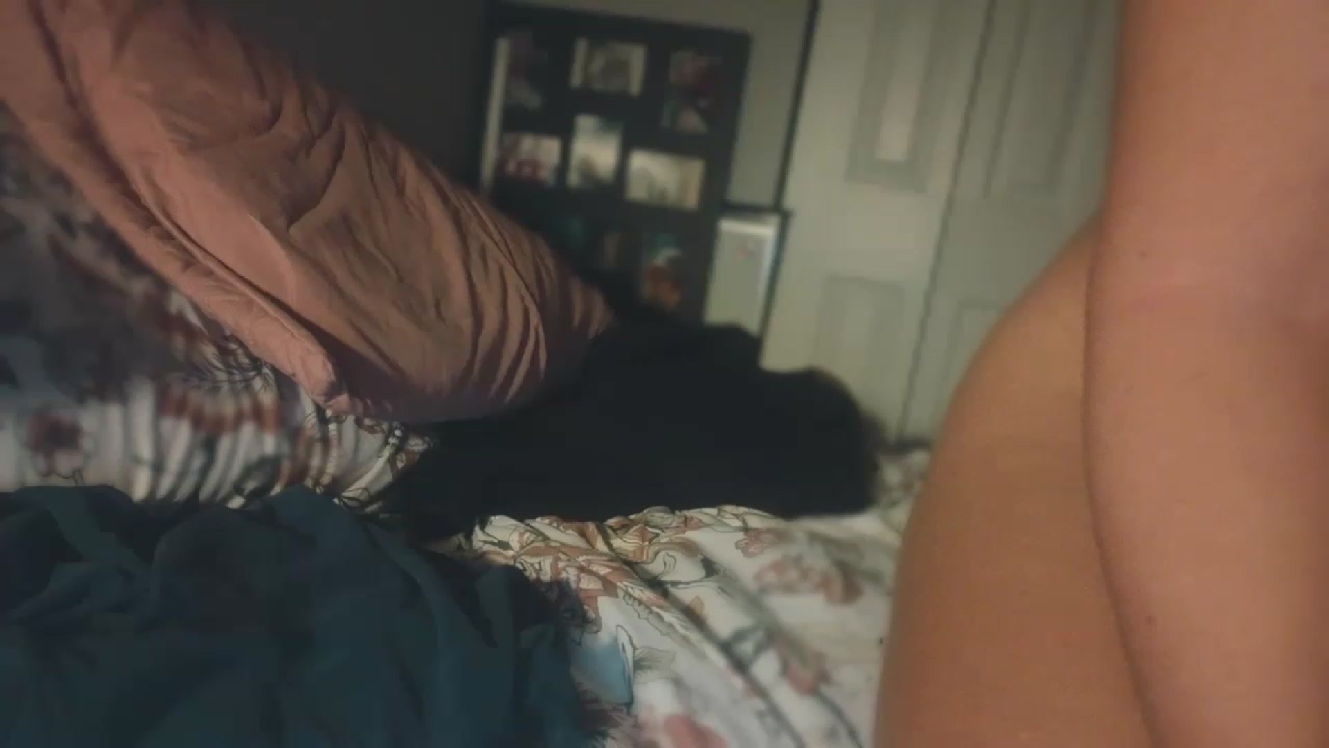 Gallery image thumbnail from olivia_virgo's myfreecams stream on, 02/21/2023, 02:34 image 10 of 20