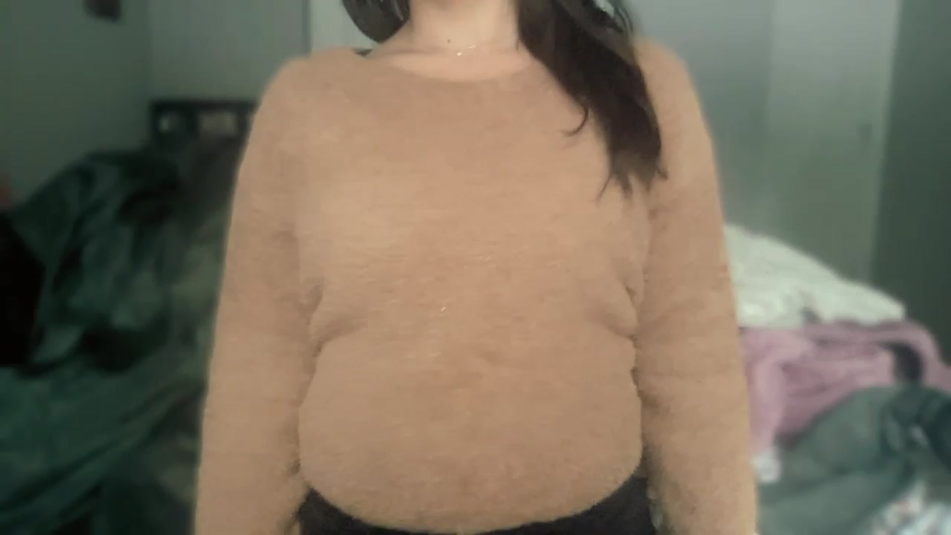 Gallery image thumbnail from olivia_virgo's myfreecams stream on, 02/22/2023, 17:01 image 2 of 20