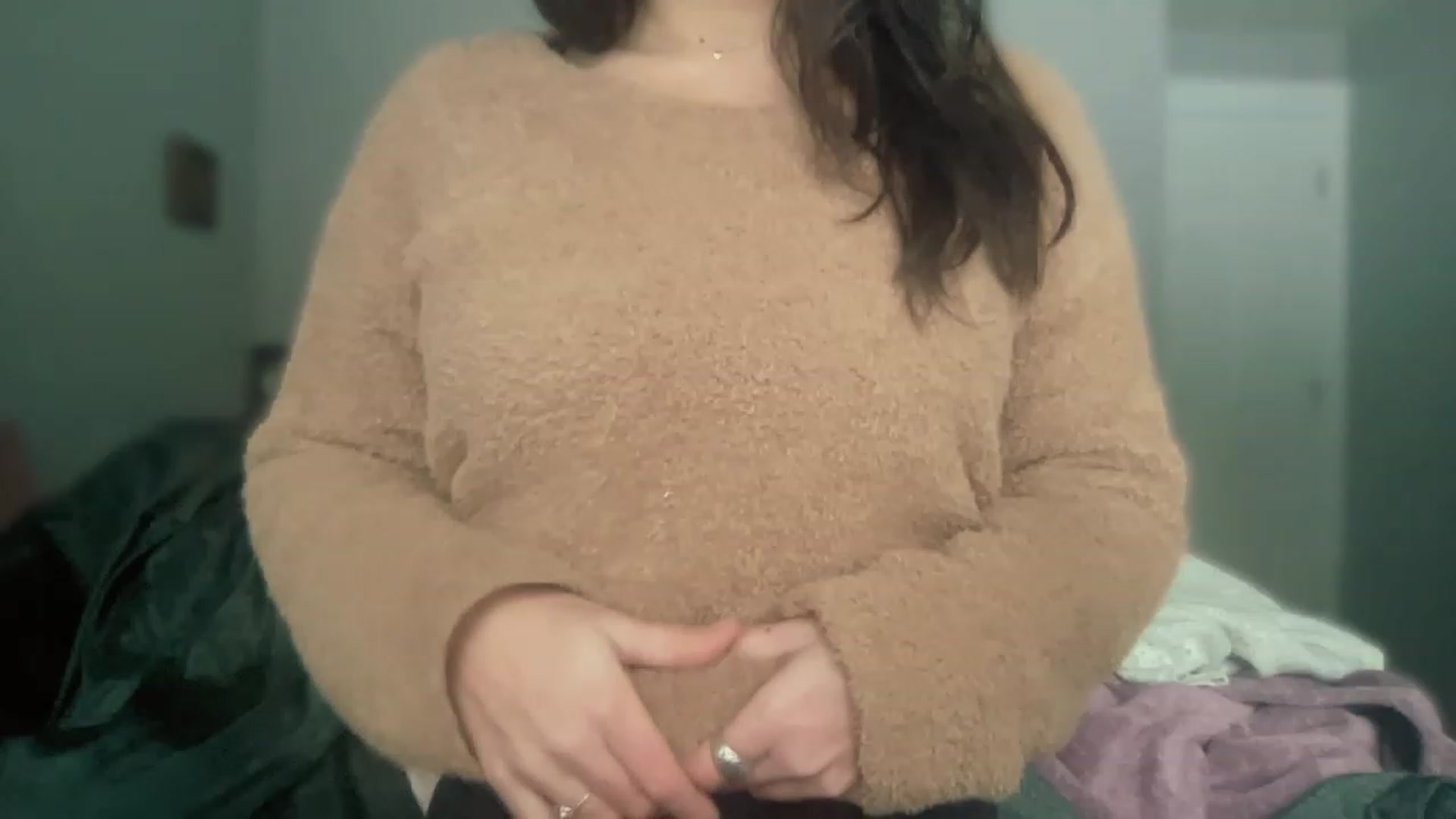 Gallery image thumbnail from olivia_virgo's myfreecams stream on, 02/22/2023, 17:01 image 4 of 20