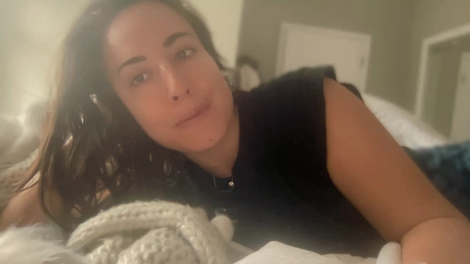 Gallery image thumbnail from olivia_virgo's myfreecams stream on, 02/25/2023, 17:10 image 5 of 20
