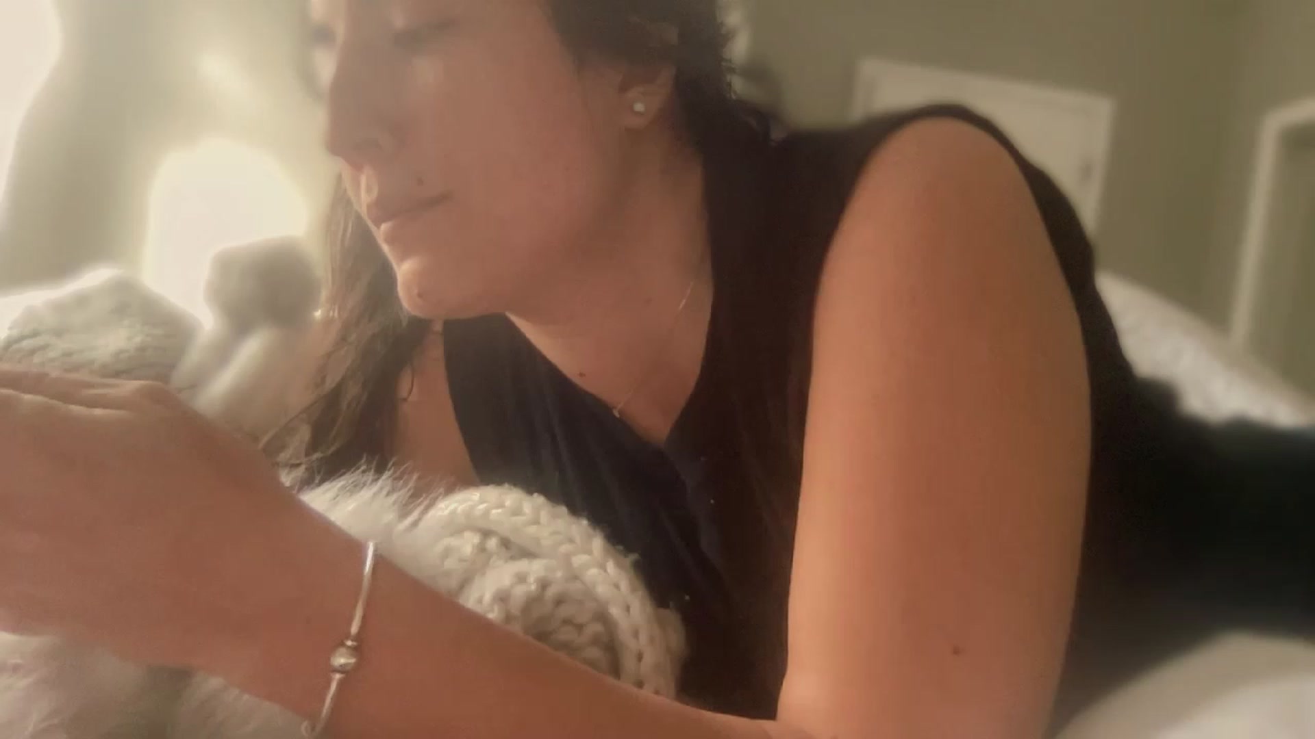 Gallery image thumbnail from olivia_virgo's myfreecams stream on, 02/25/2023, 17:10 image 1 of 20