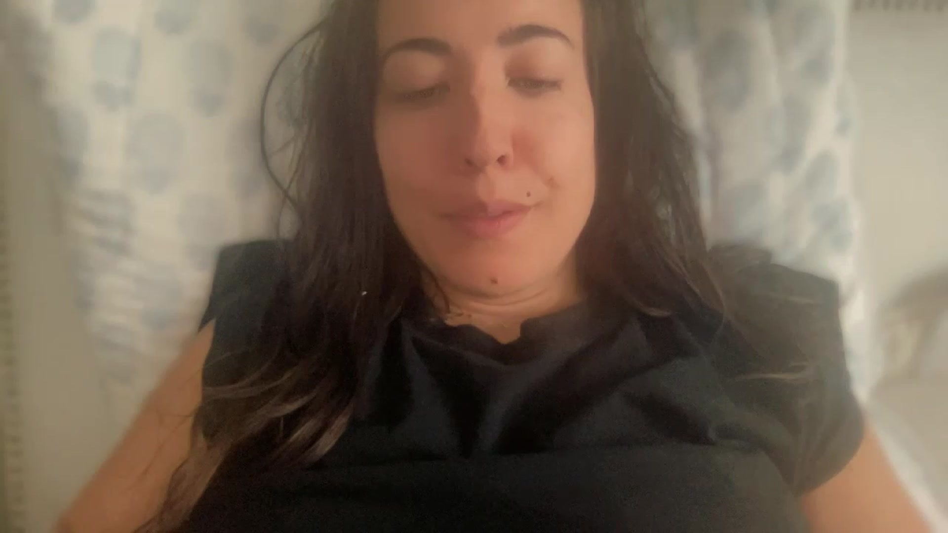 Gallery image thumbnail from olivia_virgo's myfreecams stream on, 02/25/2023, 18:19 image 4 of 20