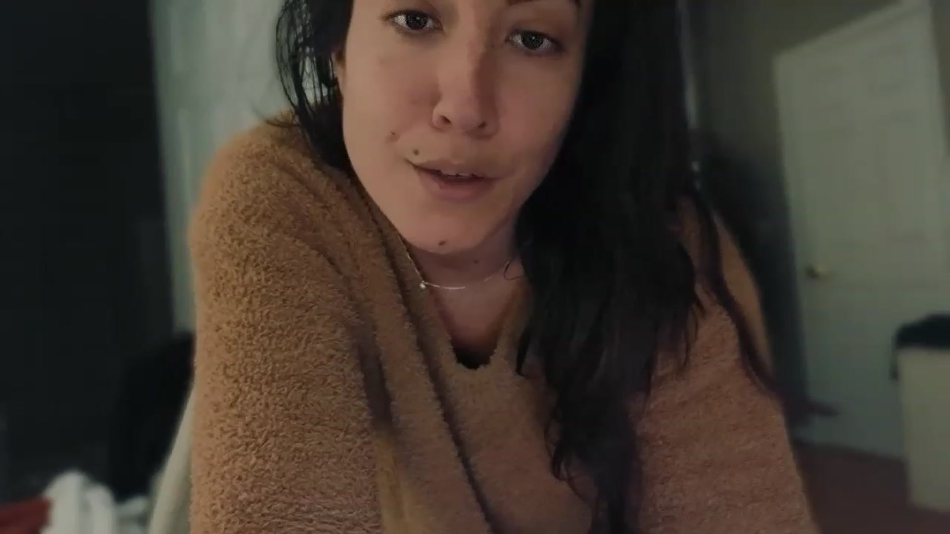 Gallery image thumbnail from olivia_virgo's myfreecams stream on, 02/27/2023, 01:16 image 14 of 20