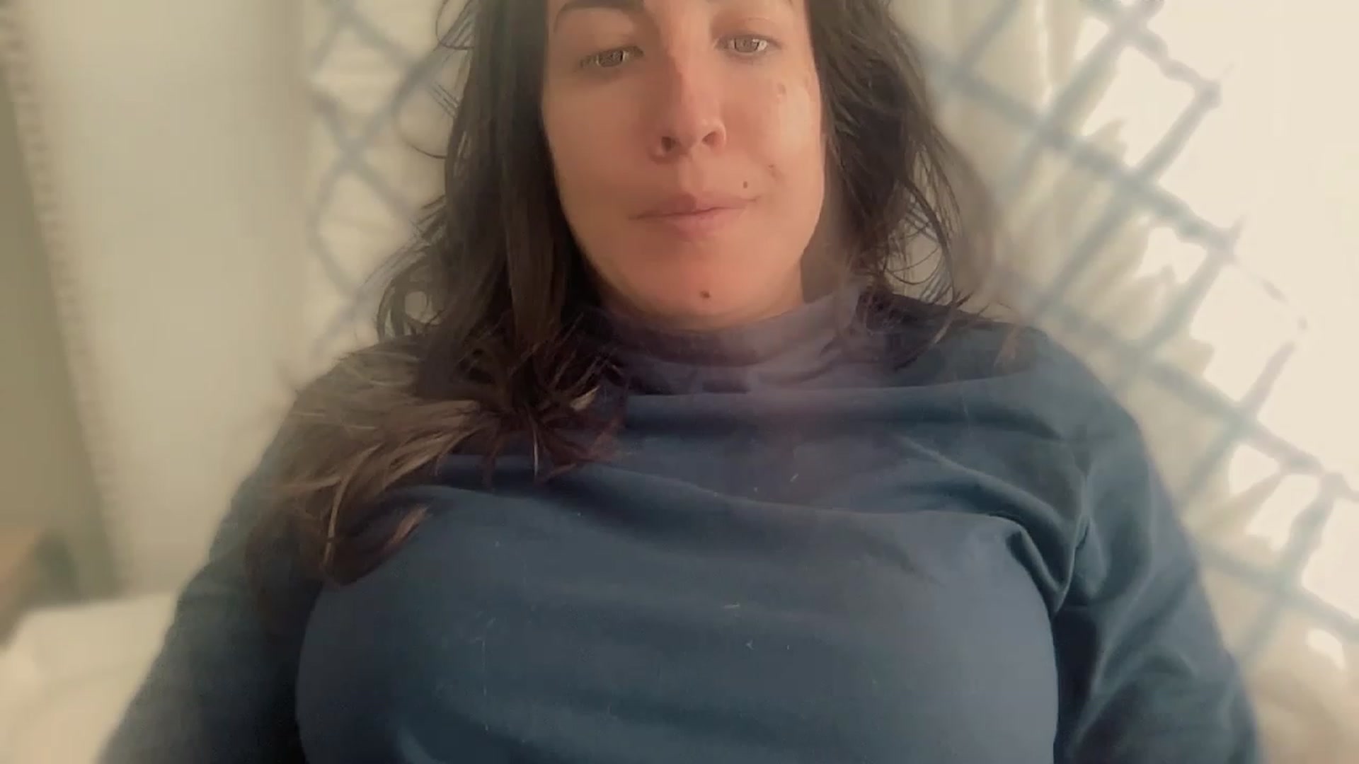 Gallery image thumbnail from olivia_virgo's myfreecams stream on, 03/06/2023, 15:05 image 1 of 20