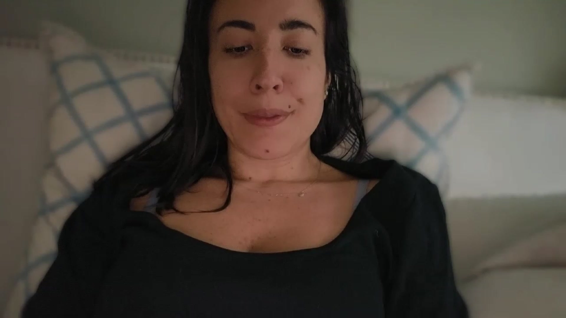 Gallery image thumbnail from olivia_virgo's myfreecams stream on, 03/07/2023, 16:40 image 5 of 20