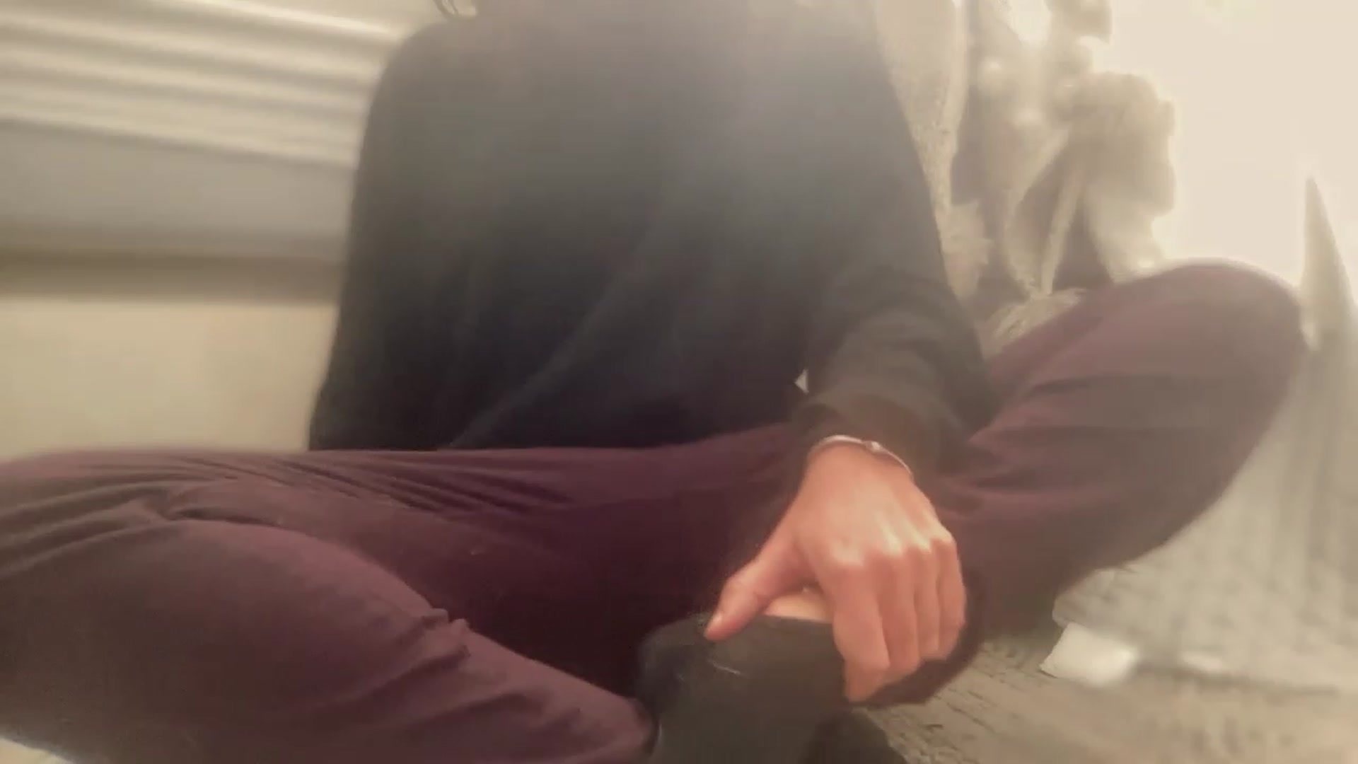 Gallery image thumbnail from olivia_virgo's myfreecams stream on, 03/08/2023, 15:17 image 8 of 20
