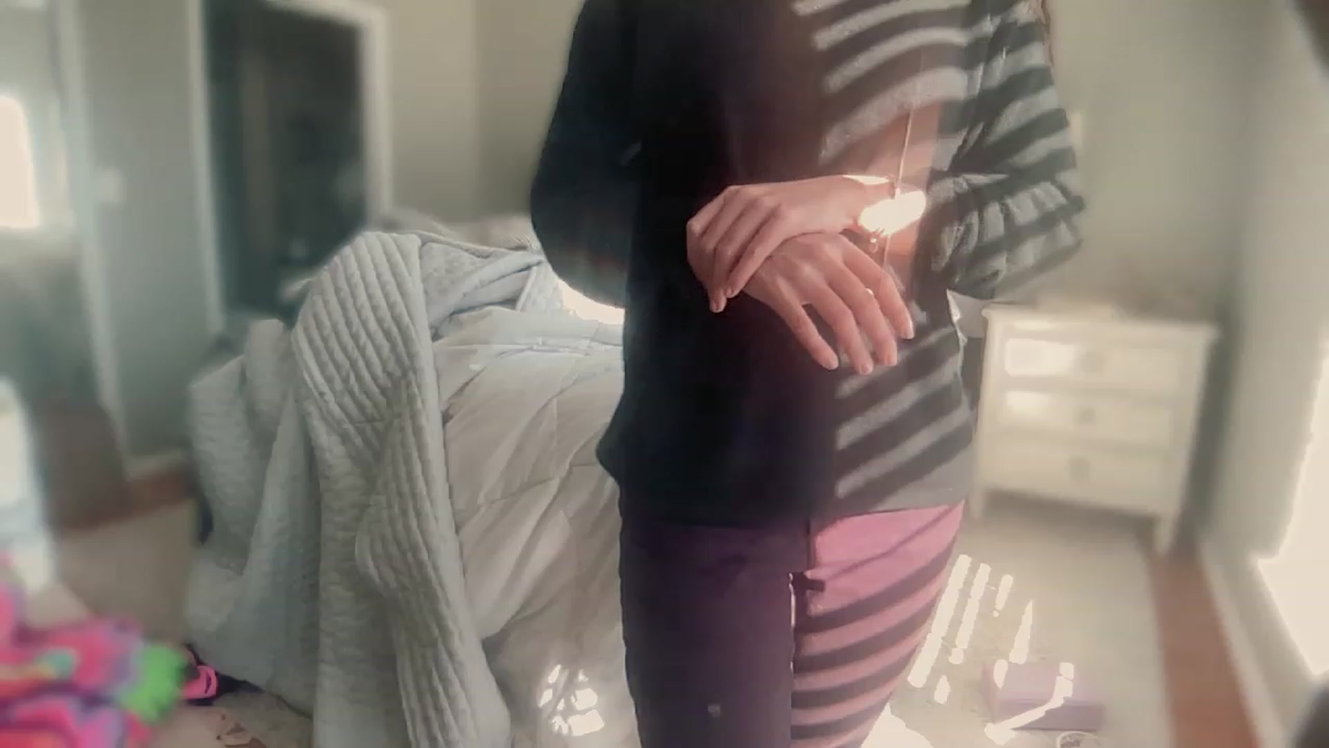 Gallery image thumbnail from olivia_virgo's myfreecams stream on, 03/08/2023, 15:17 image 6 of 20