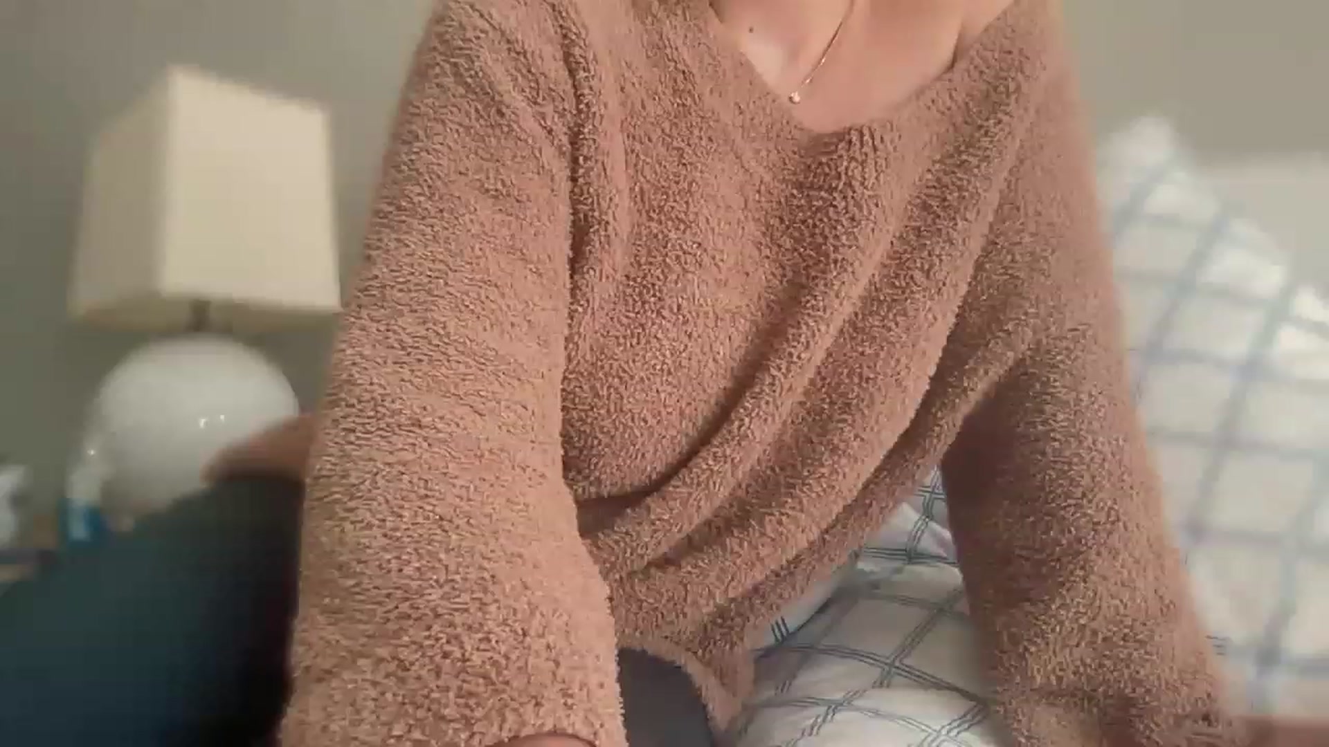 Gallery image thumbnail from olivia_virgo's myfreecams stream on, 03/09/2023, 15:44 image 9 of 20