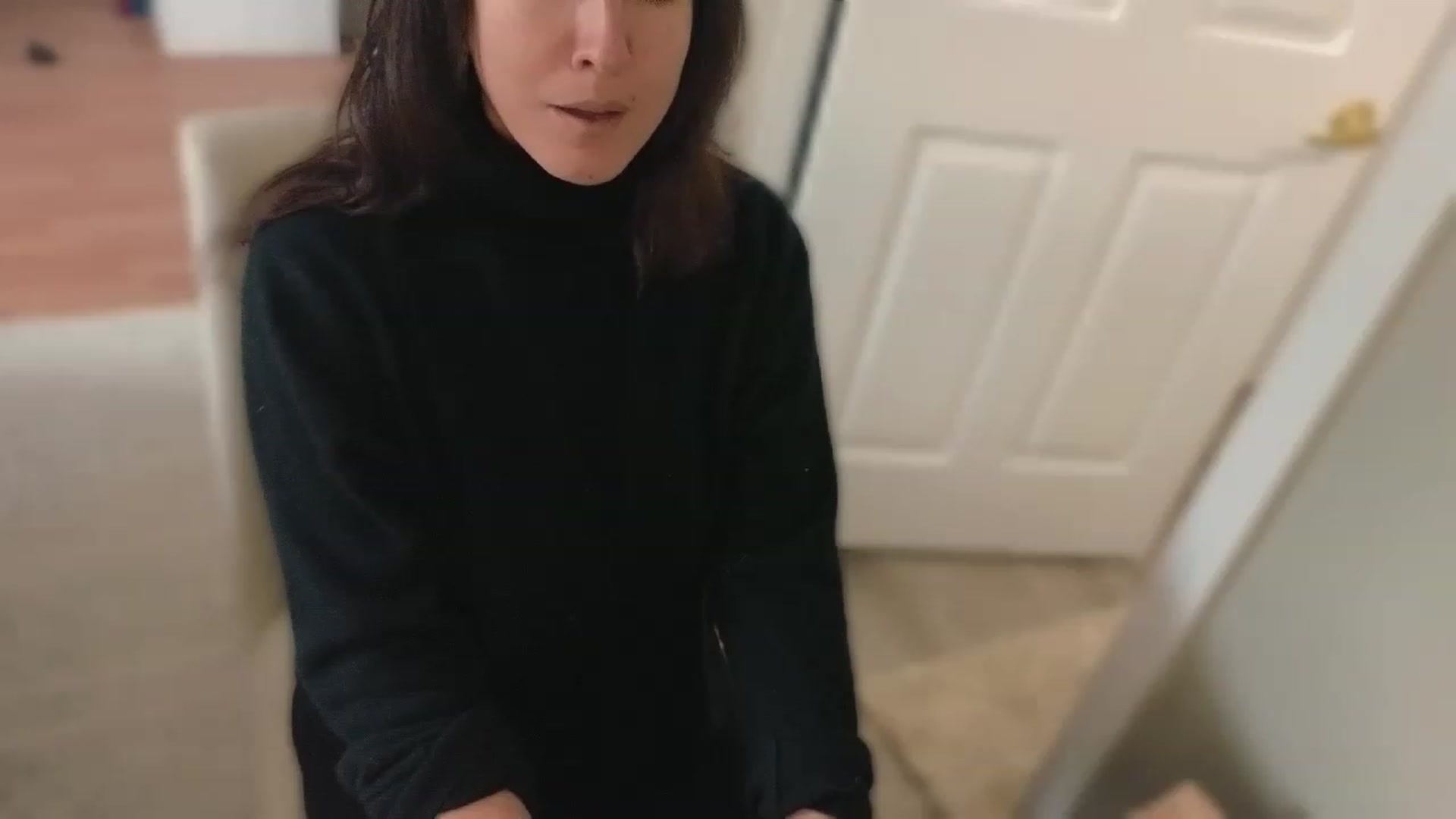 Gallery image thumbnail from olivia_virgo's myfreecams stream on, 03/11/2023, 19:17 image 9 of 20